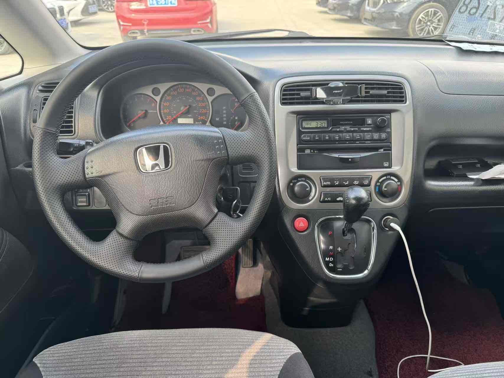 Honda Stream 2003 car image #10