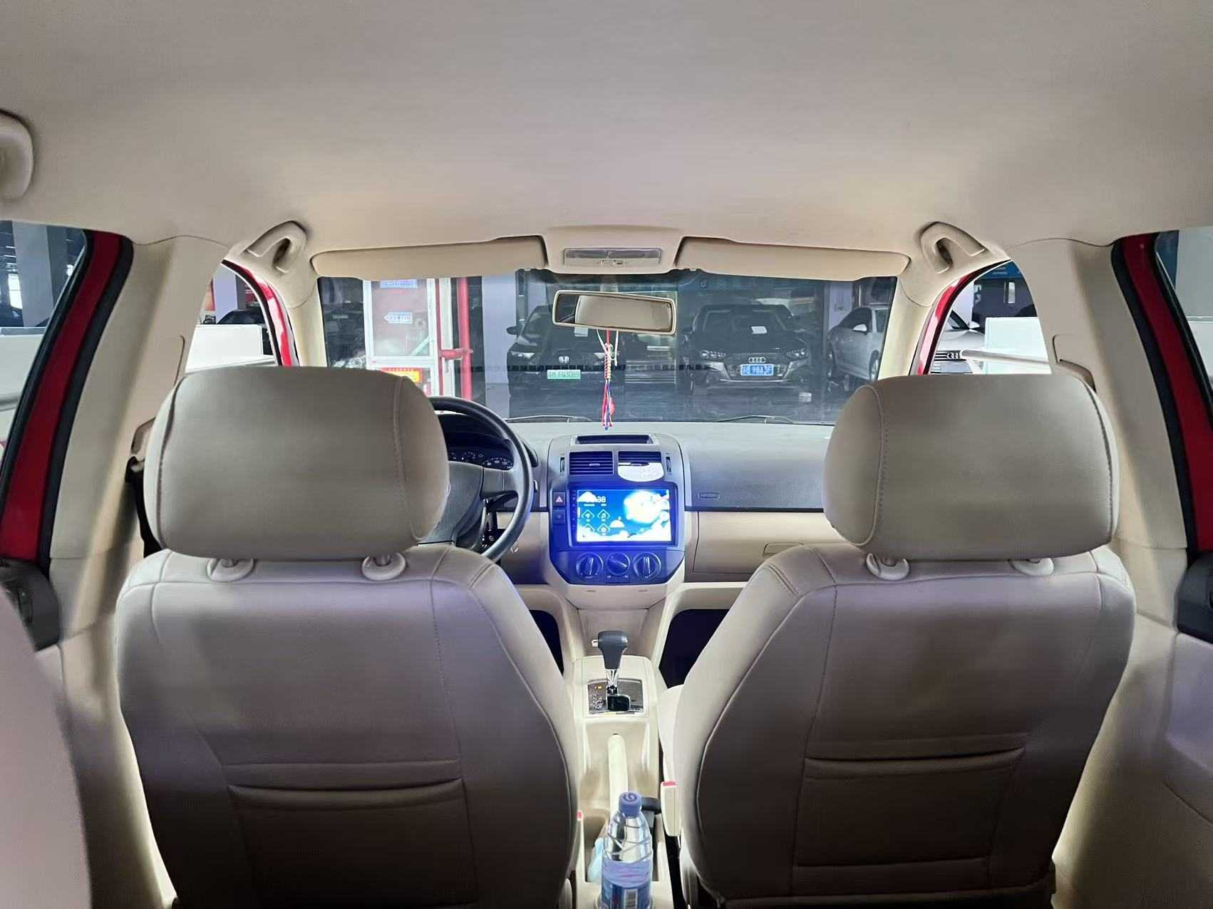 Polo 2010 #10 Polo 2010 car image #10
