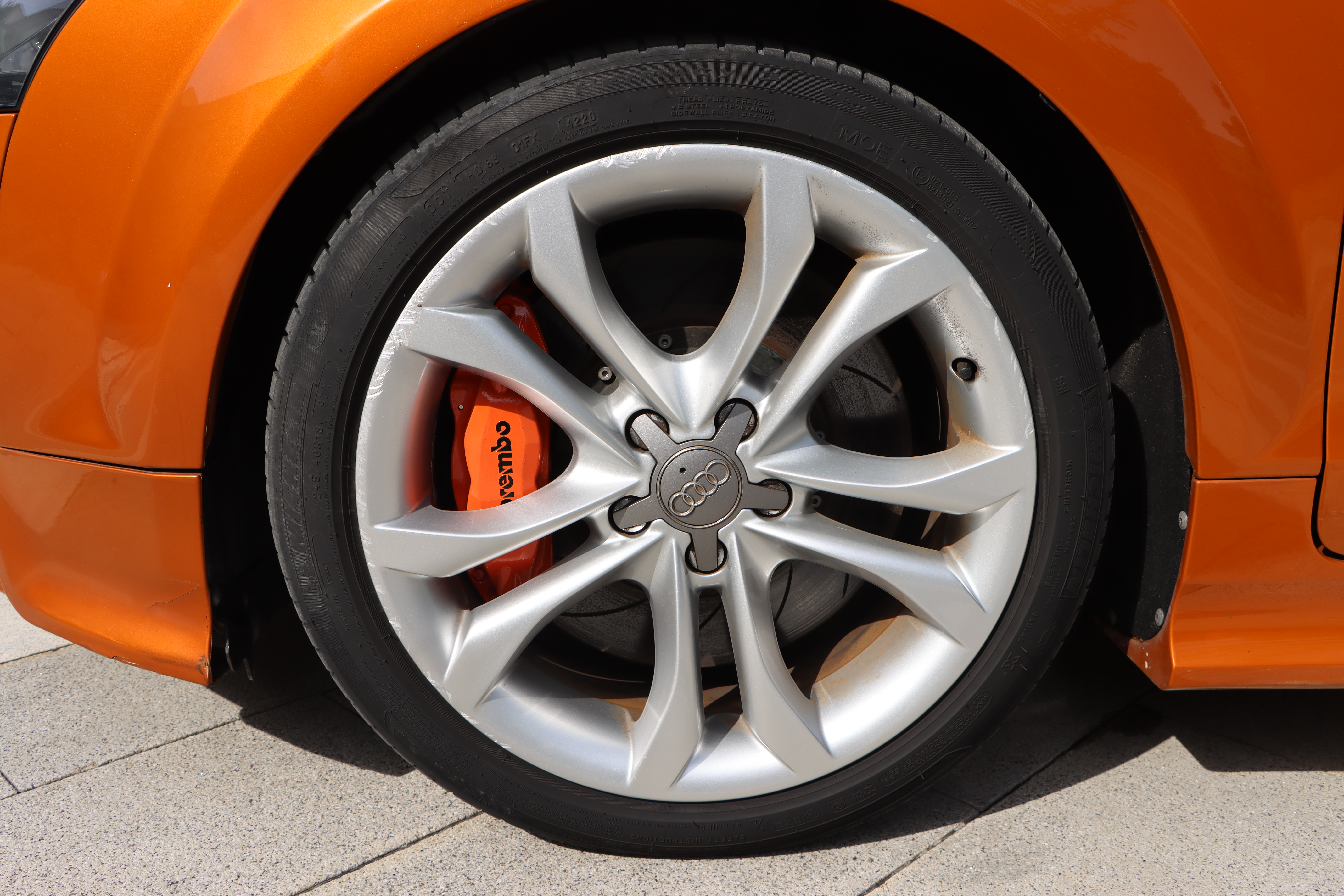 Audi TTS 2013 car image #10