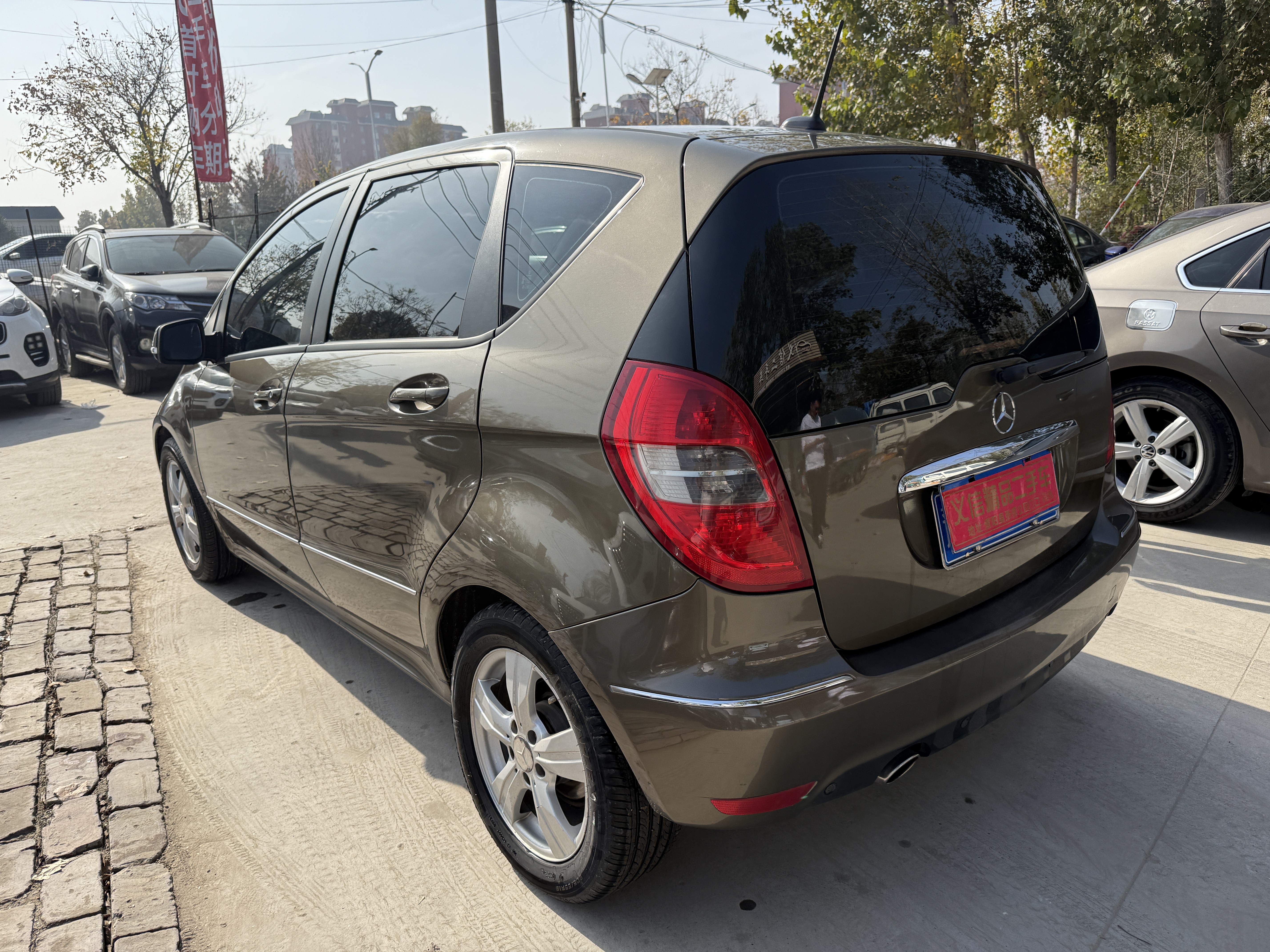 Mercedes-Benz B Class 2011 #10 Mercedes-Benz B Class 2011 car image #10