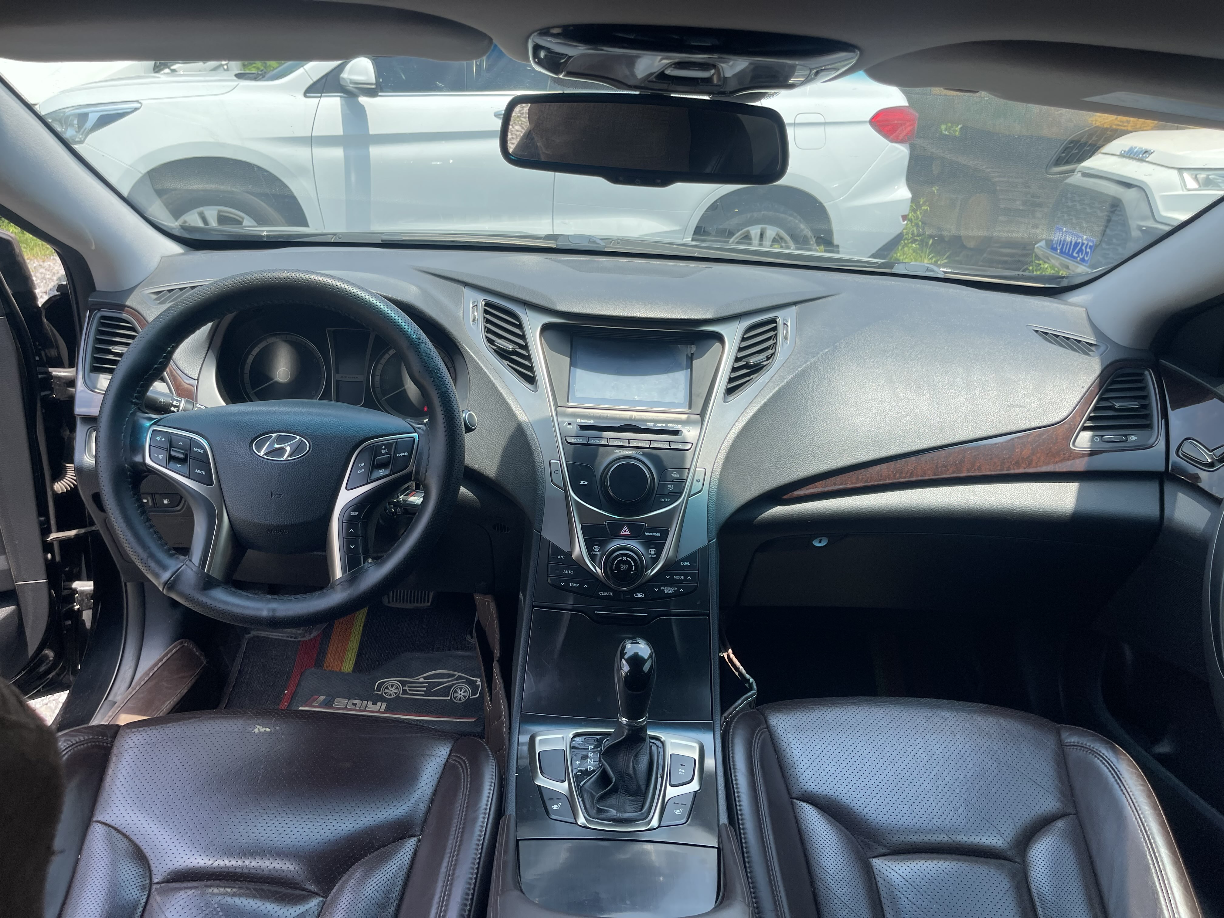 Hyundai Azera 2014 #10 Hyundai Azera 2014 car image #10