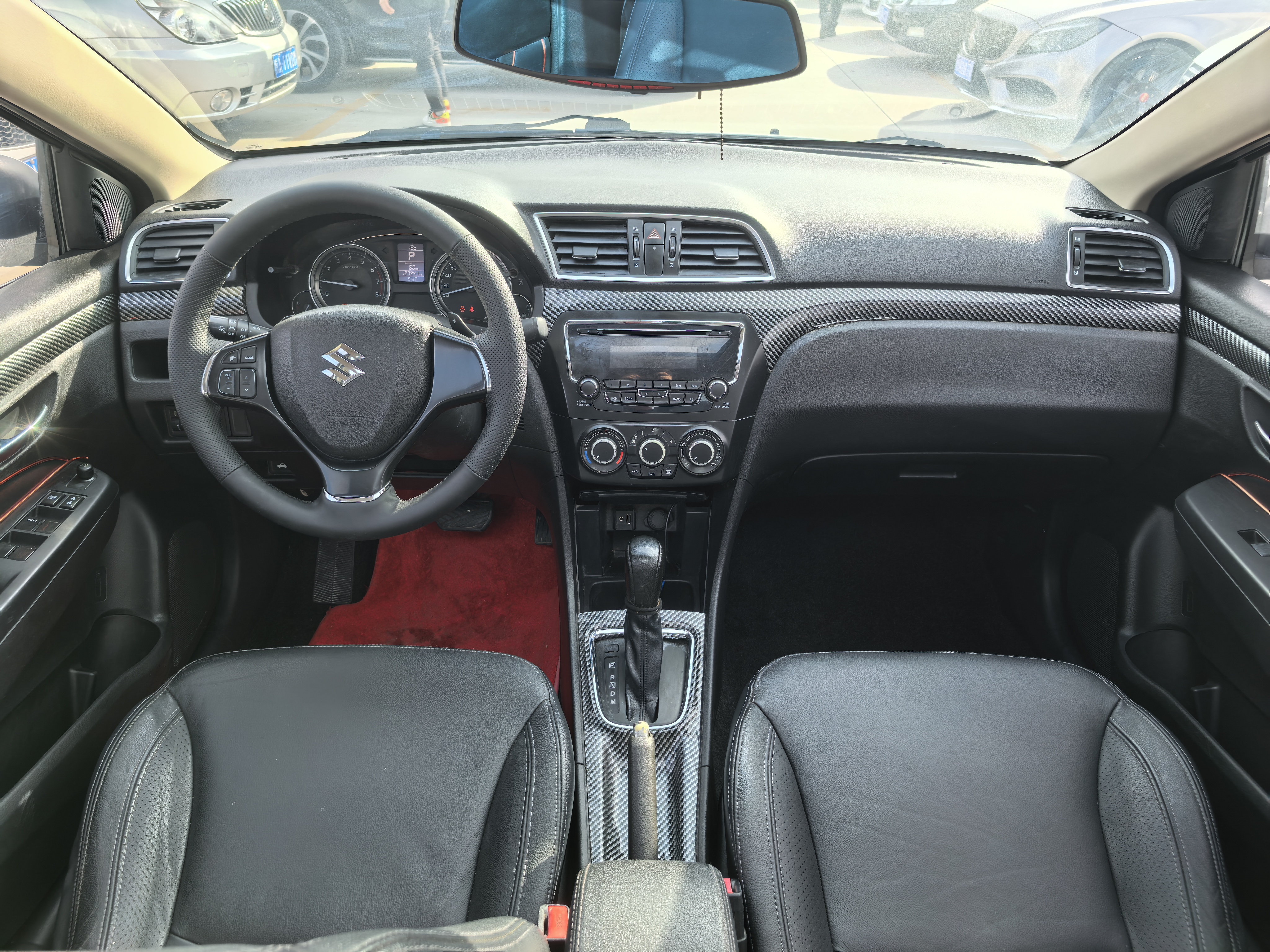 Suzuki Ciaz 2016 изображение автомобиля #10