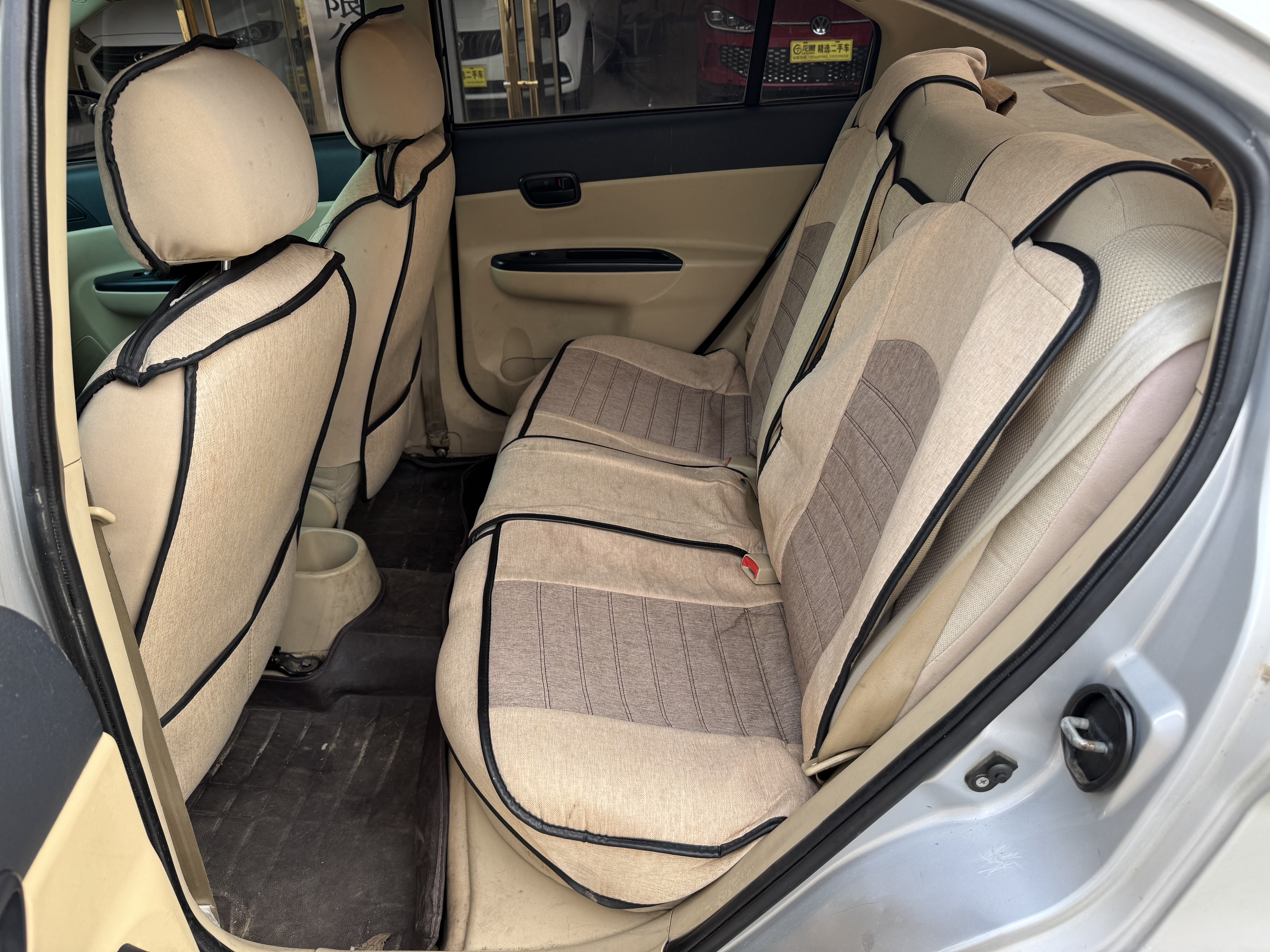 Hyundai Accent 2010 #10 Hyundai Accent 2010 car image #10