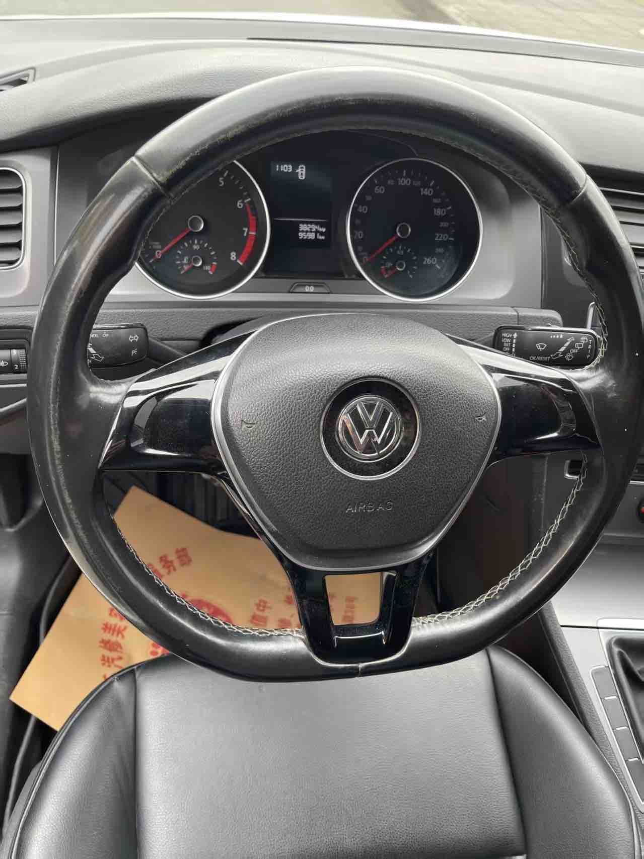 Volkswagen Golf 2016 car image #10