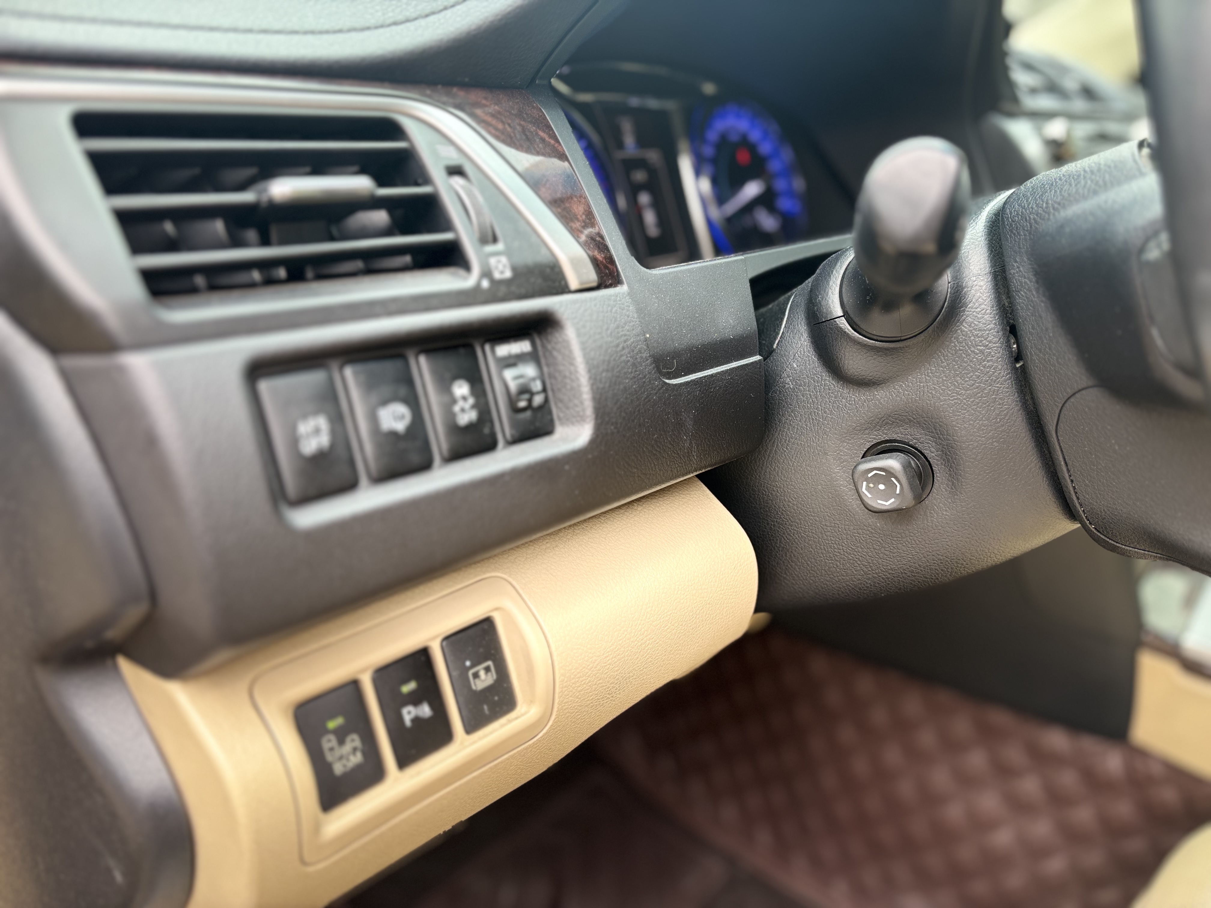 Toyota Camry 2016 car image #10