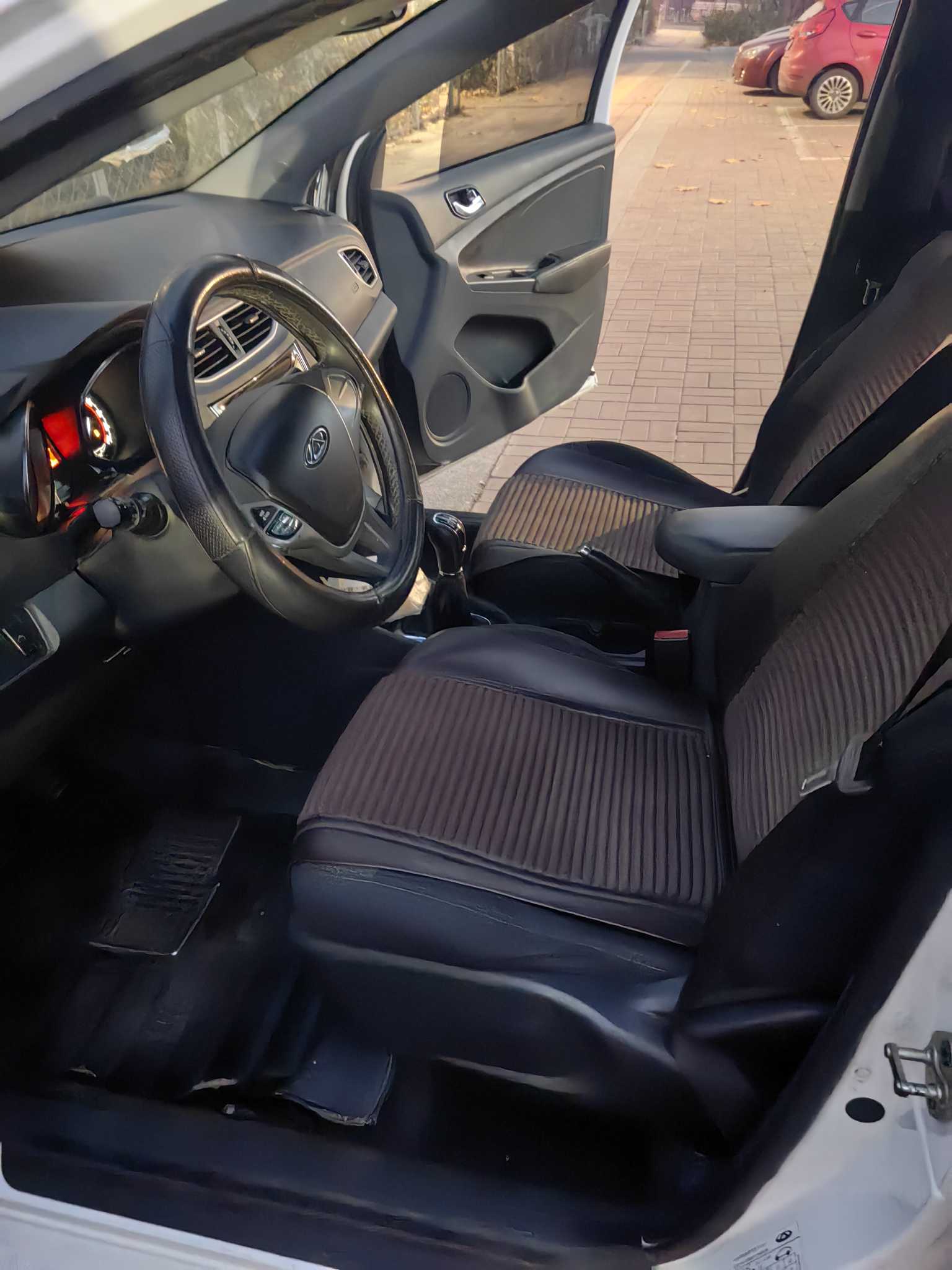 Chery Arrizo 3 2015 car image #10