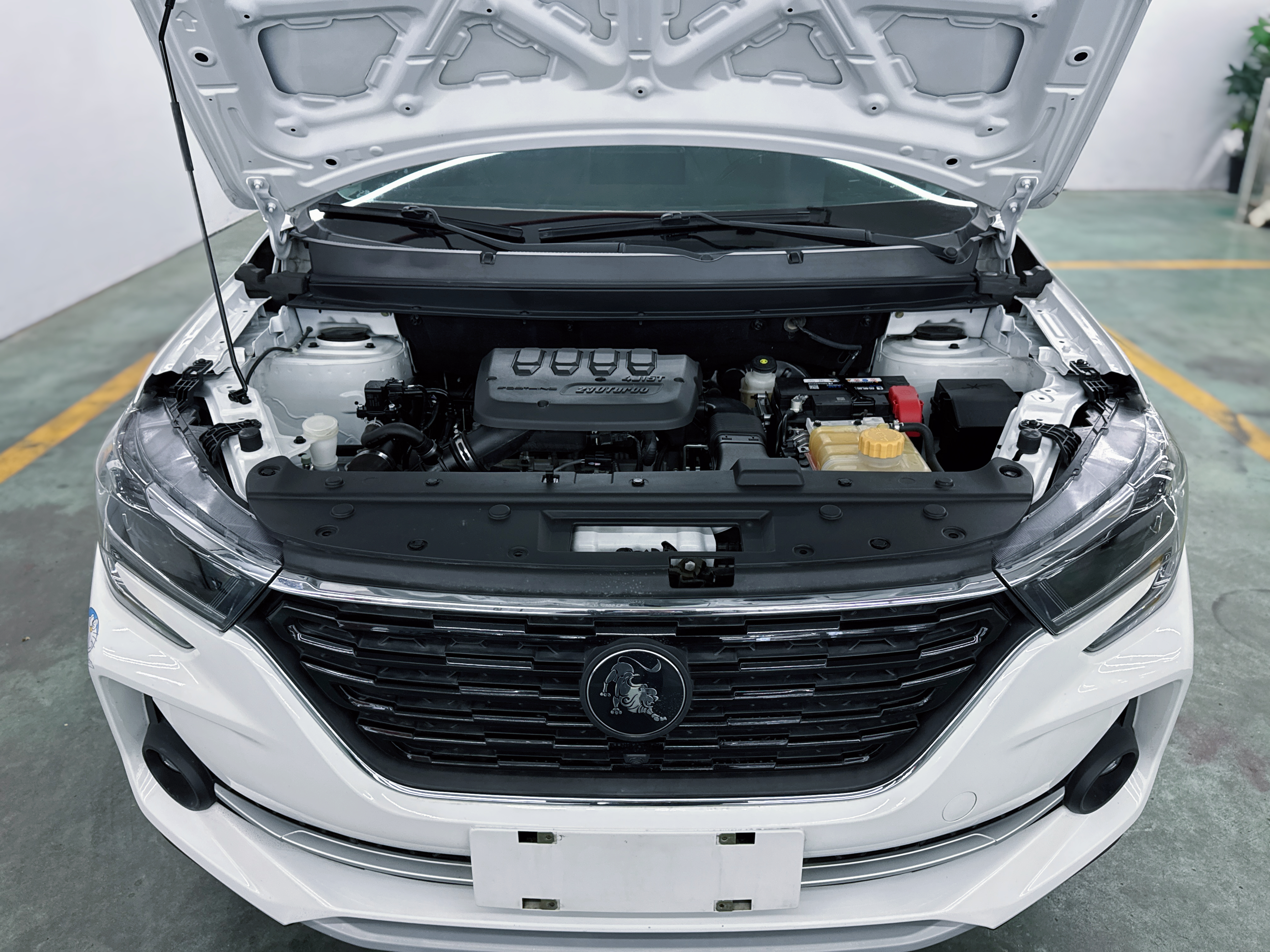 Forthing T5 2022 imagem de carro #10