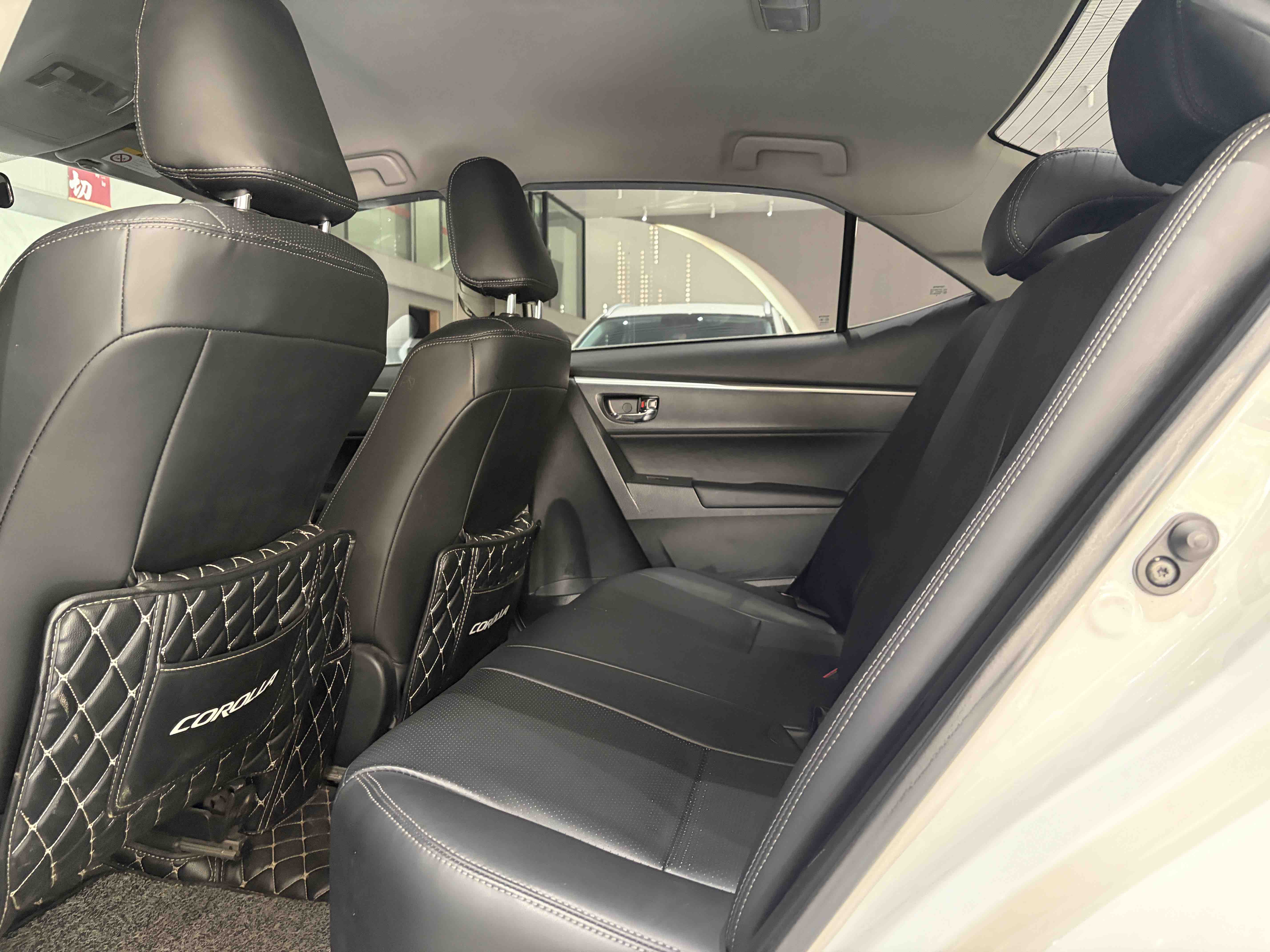 Toyota Corolla 2018 #10 Toyota Corolla 2018 car image #10