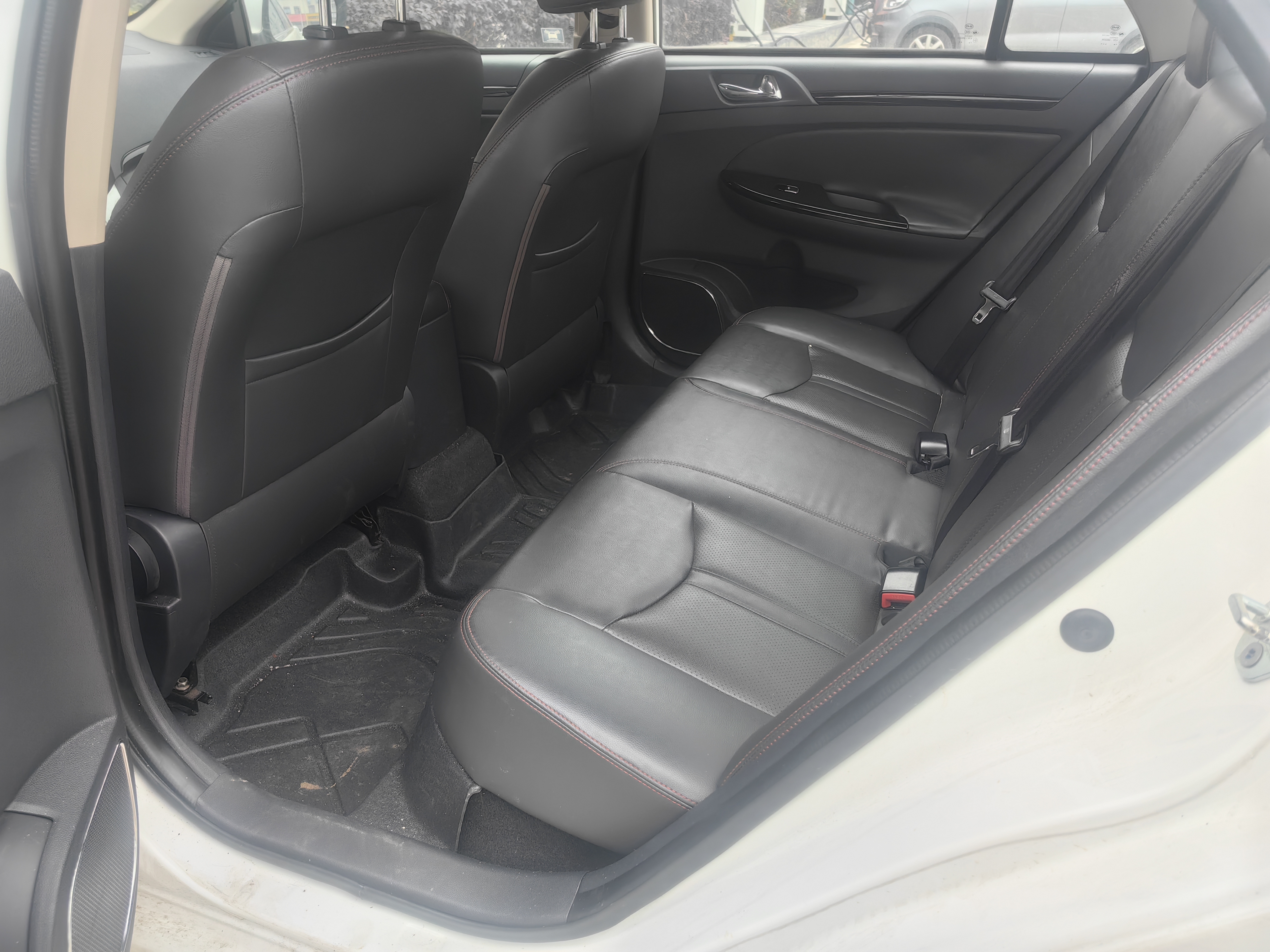 Emgrand New Energy 2021 car image #10