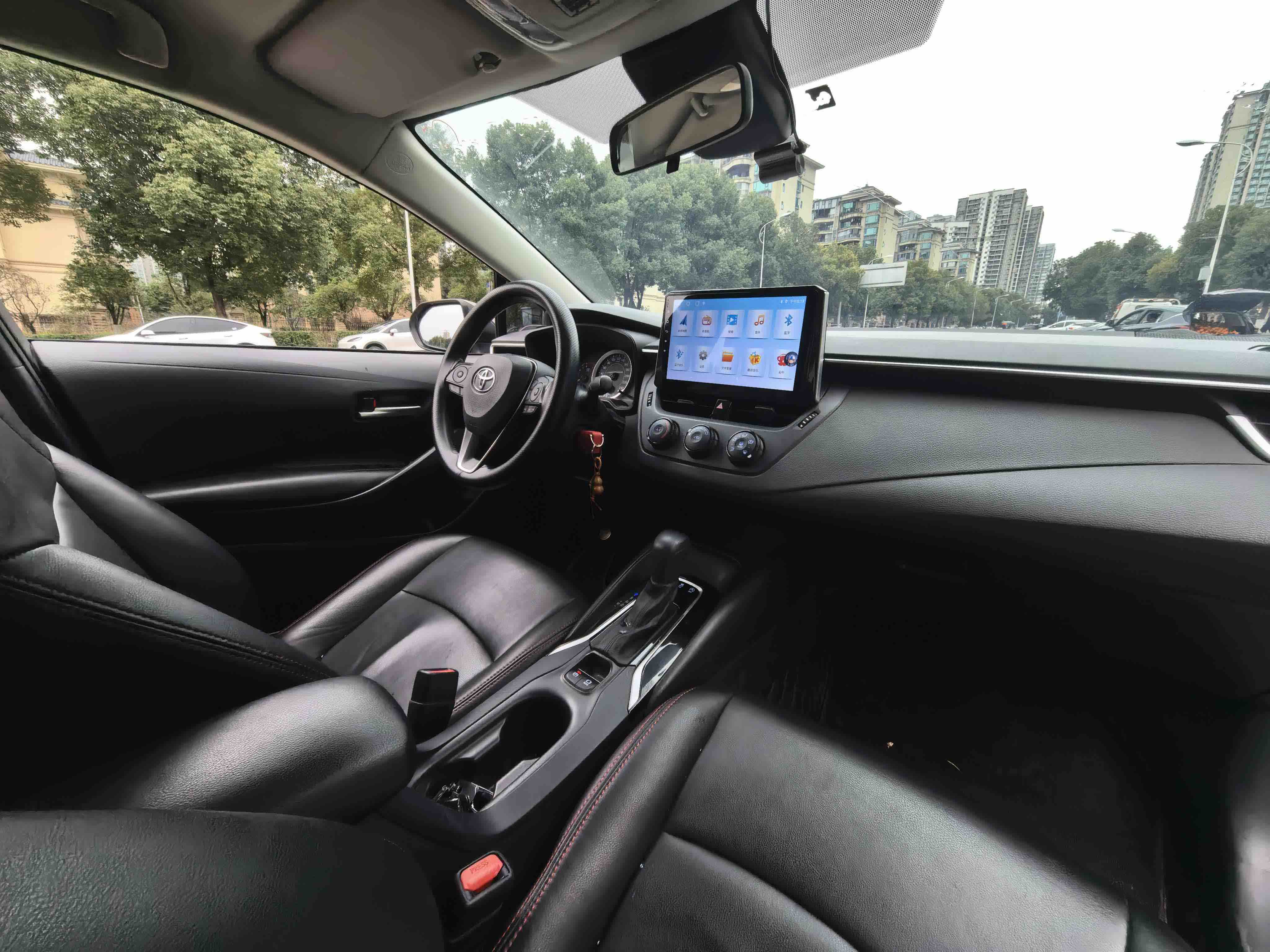 Toyota Corolla 2019 #10 Toyota Corolla 2019 car image #10