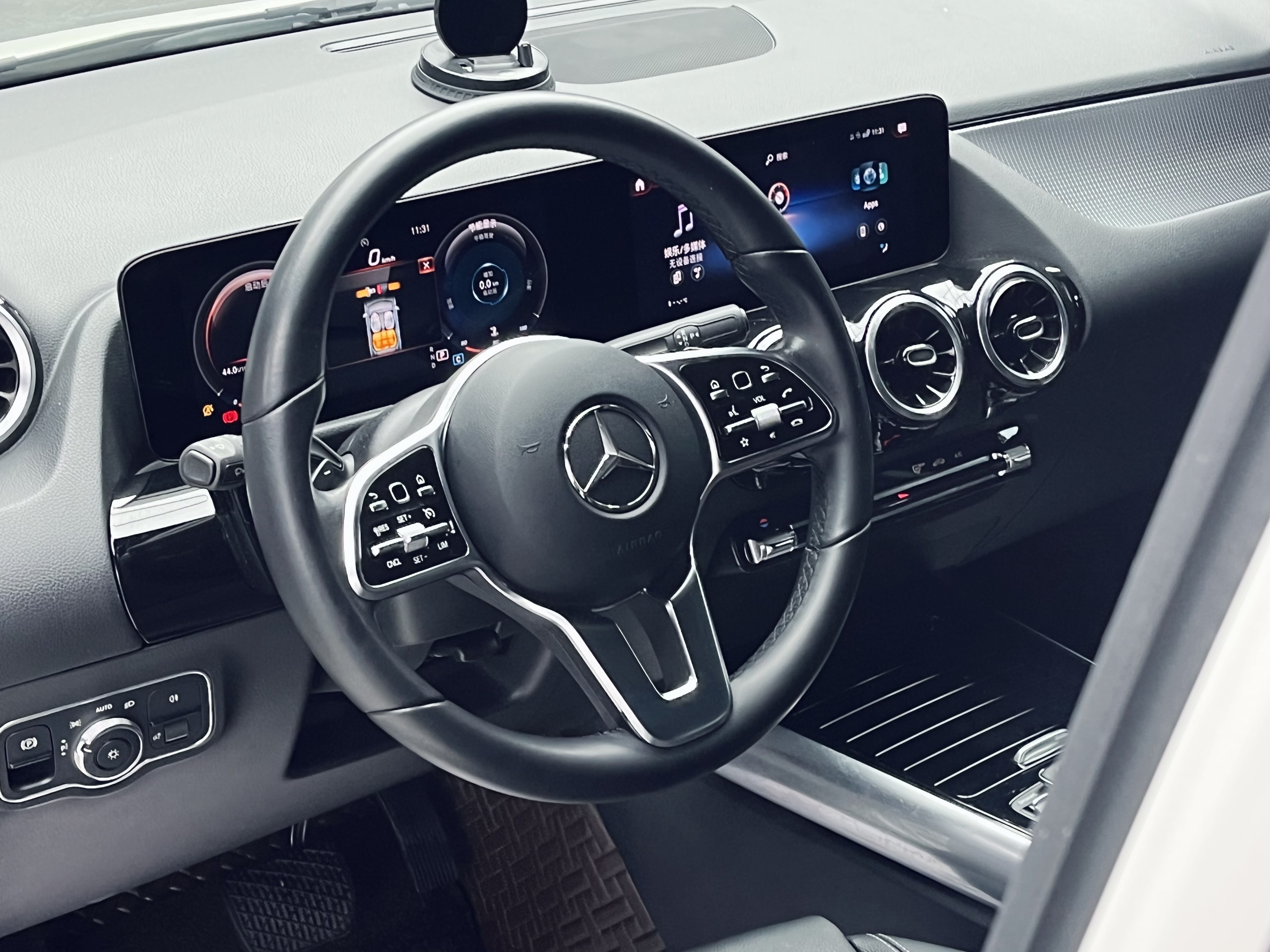 Mercedes-Benz B Class 2021 #10 Mercedes-Benz B Class 2021 car image #10