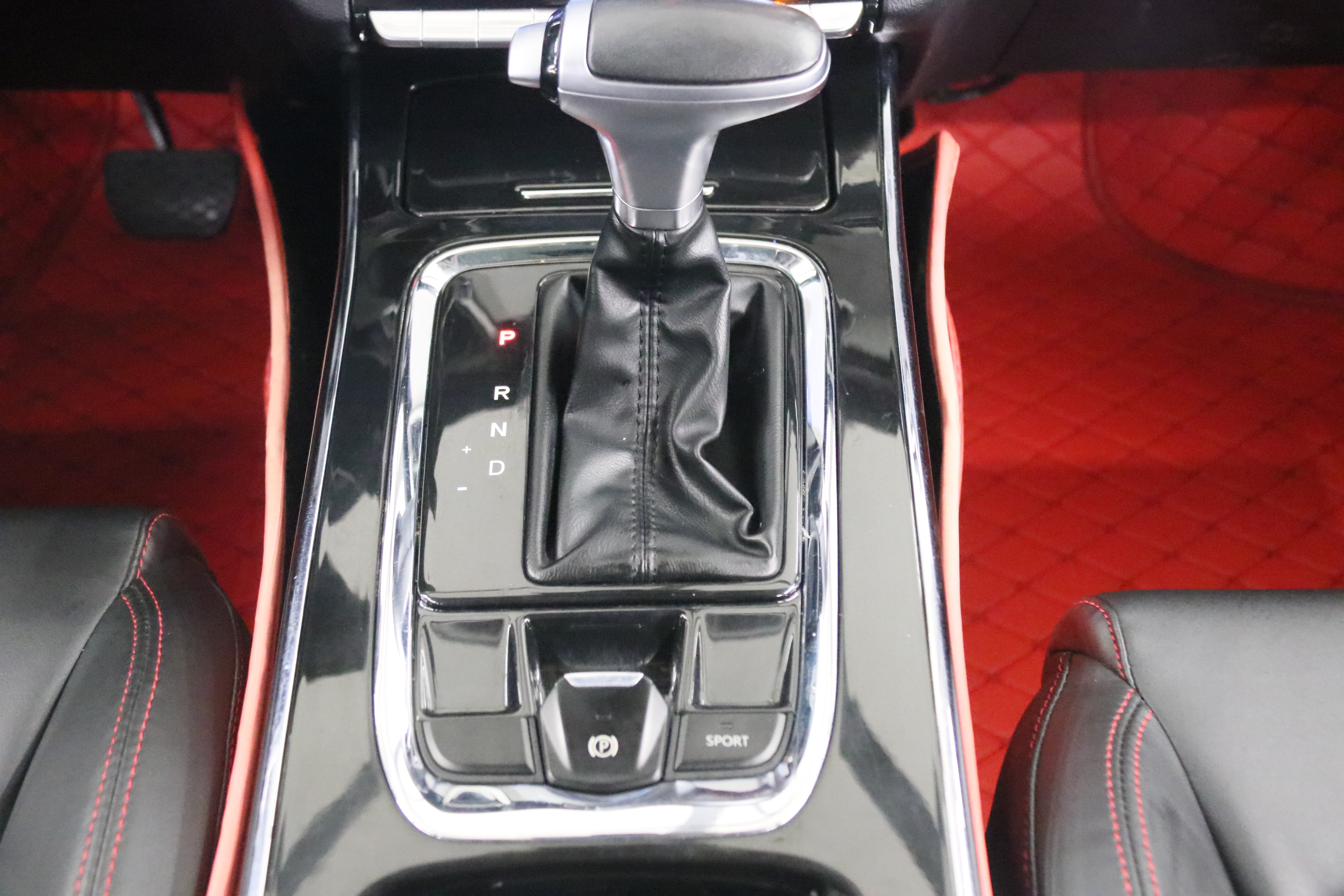 SWM斯威汽车 SWM斯威G05 2021 汽车图片 #10