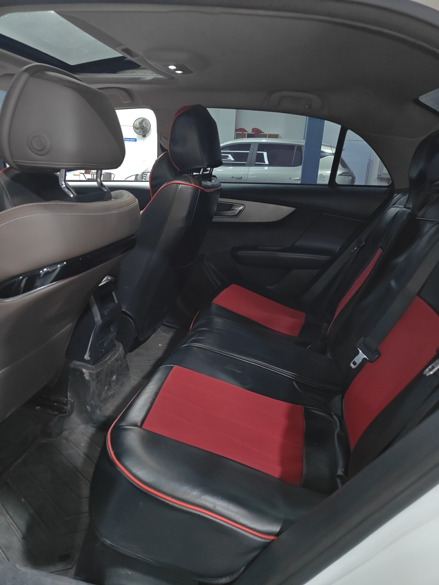 BYD Qin New Energy 2020 car image #10