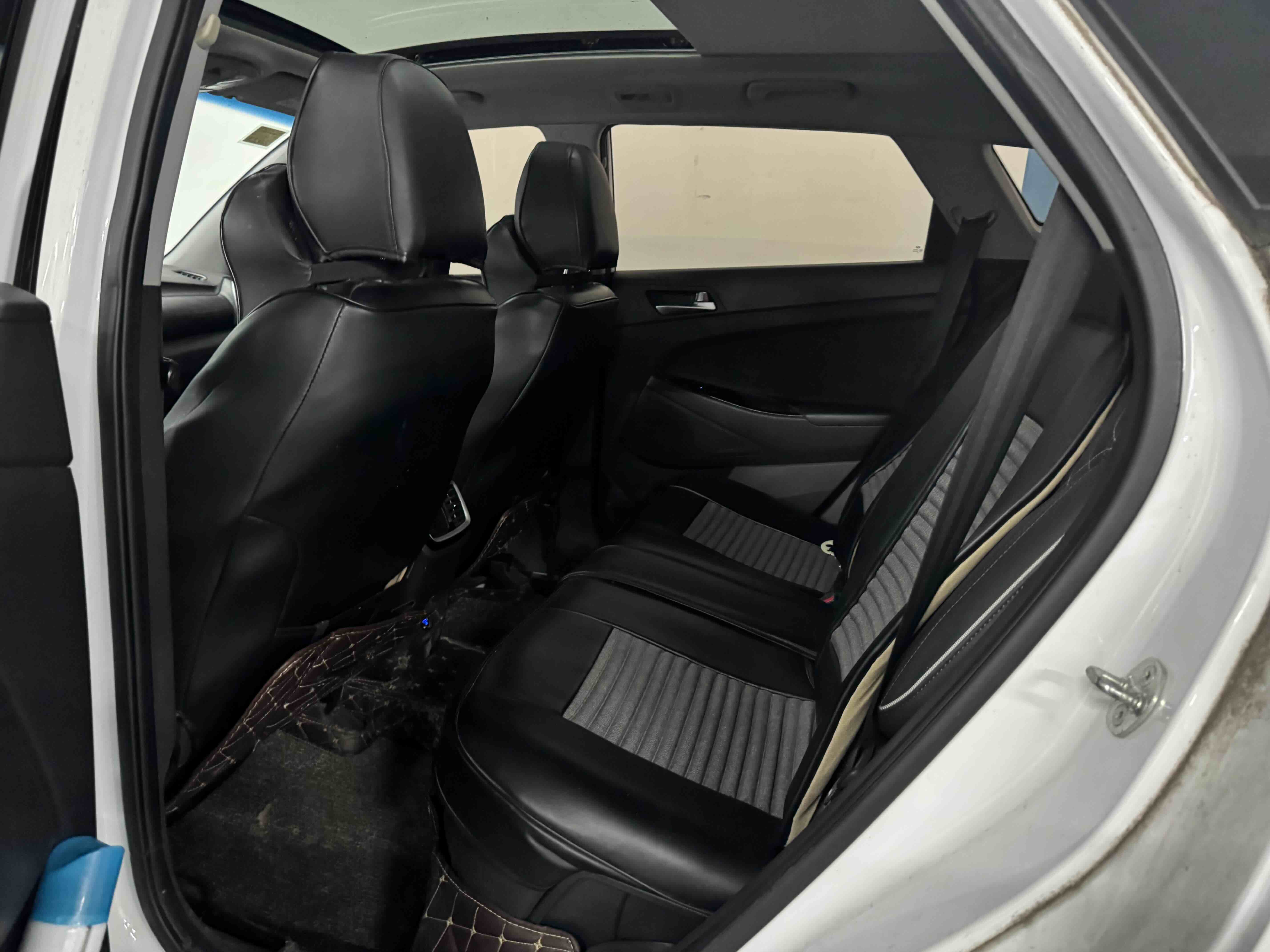 Hyundai Tucson 2019 car image #10