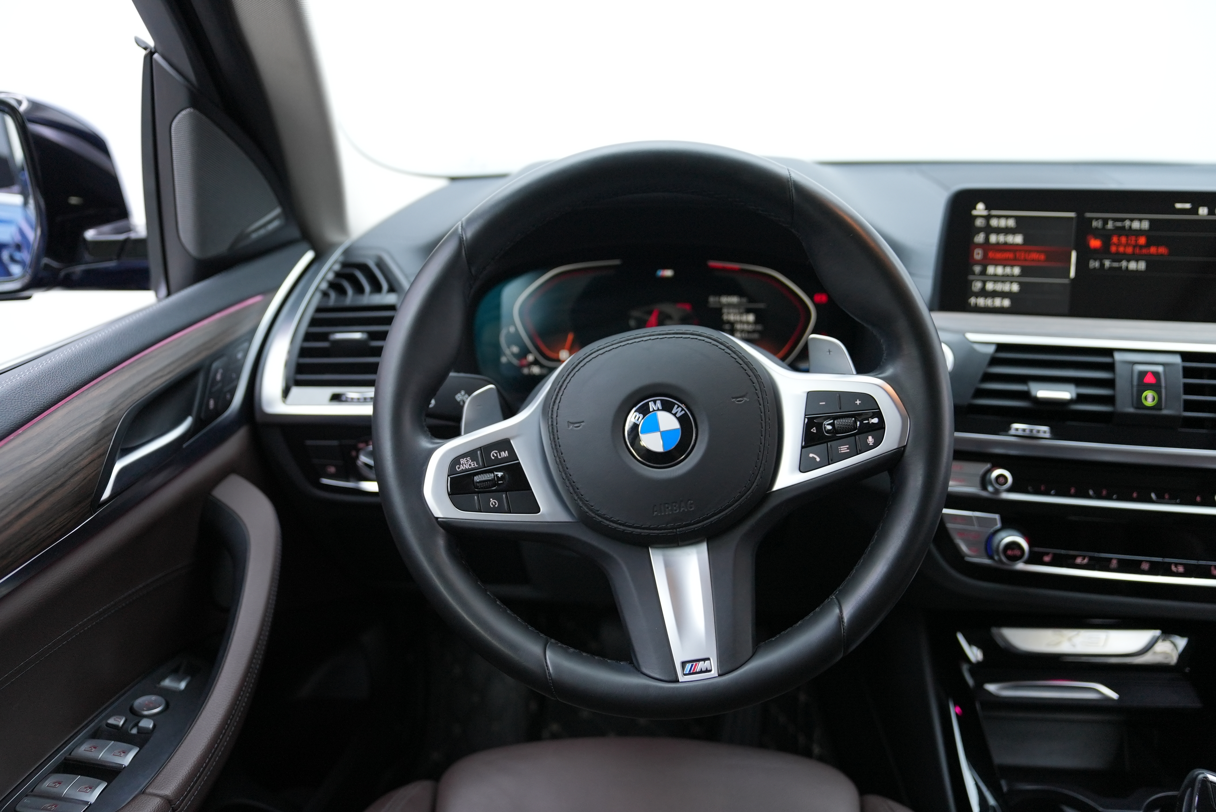 BMW X3 2019 изображение автомобиля #10