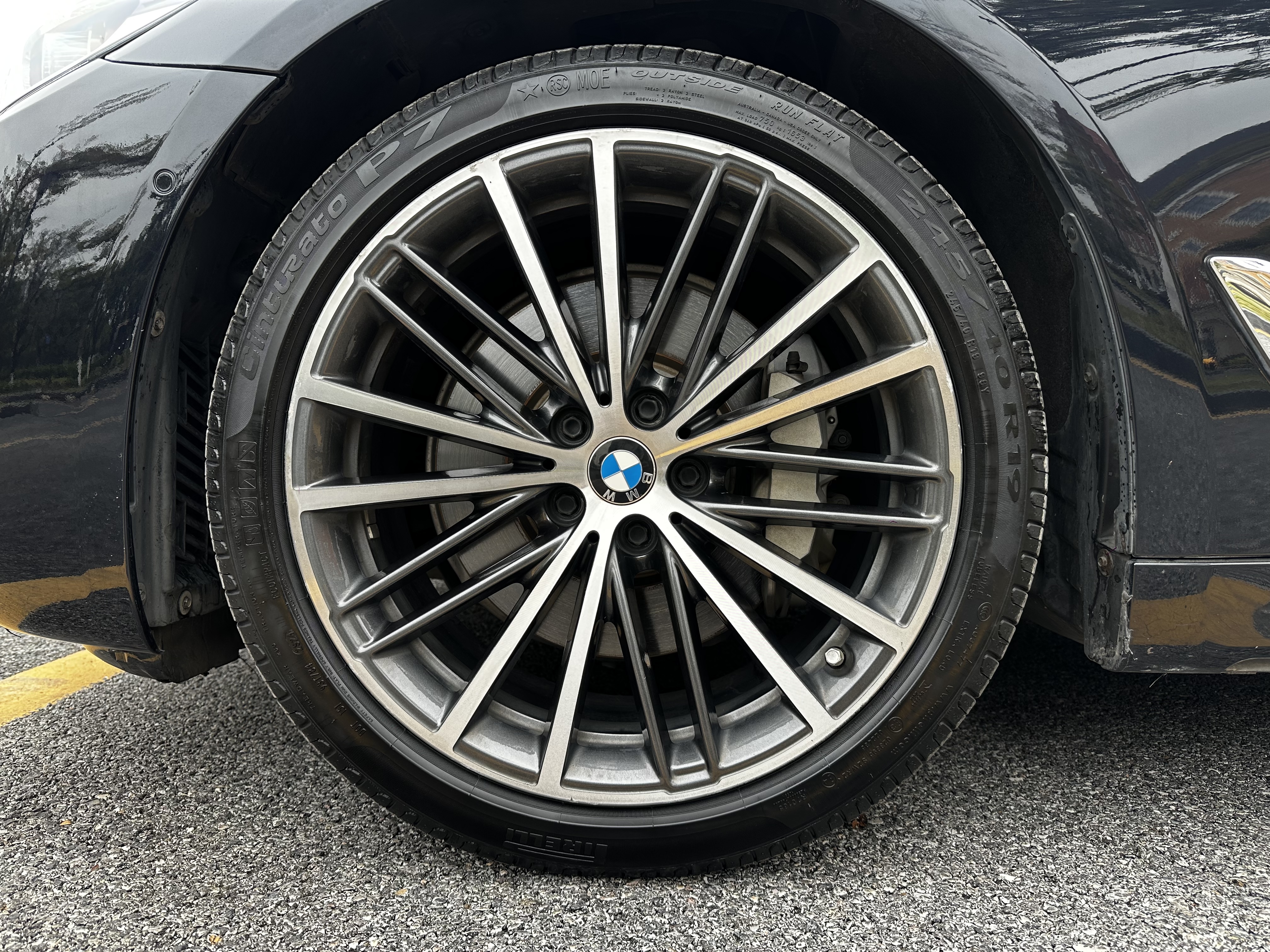 BMW 5 Series 2020 #10 BMW 5 Series 2020 car image #10