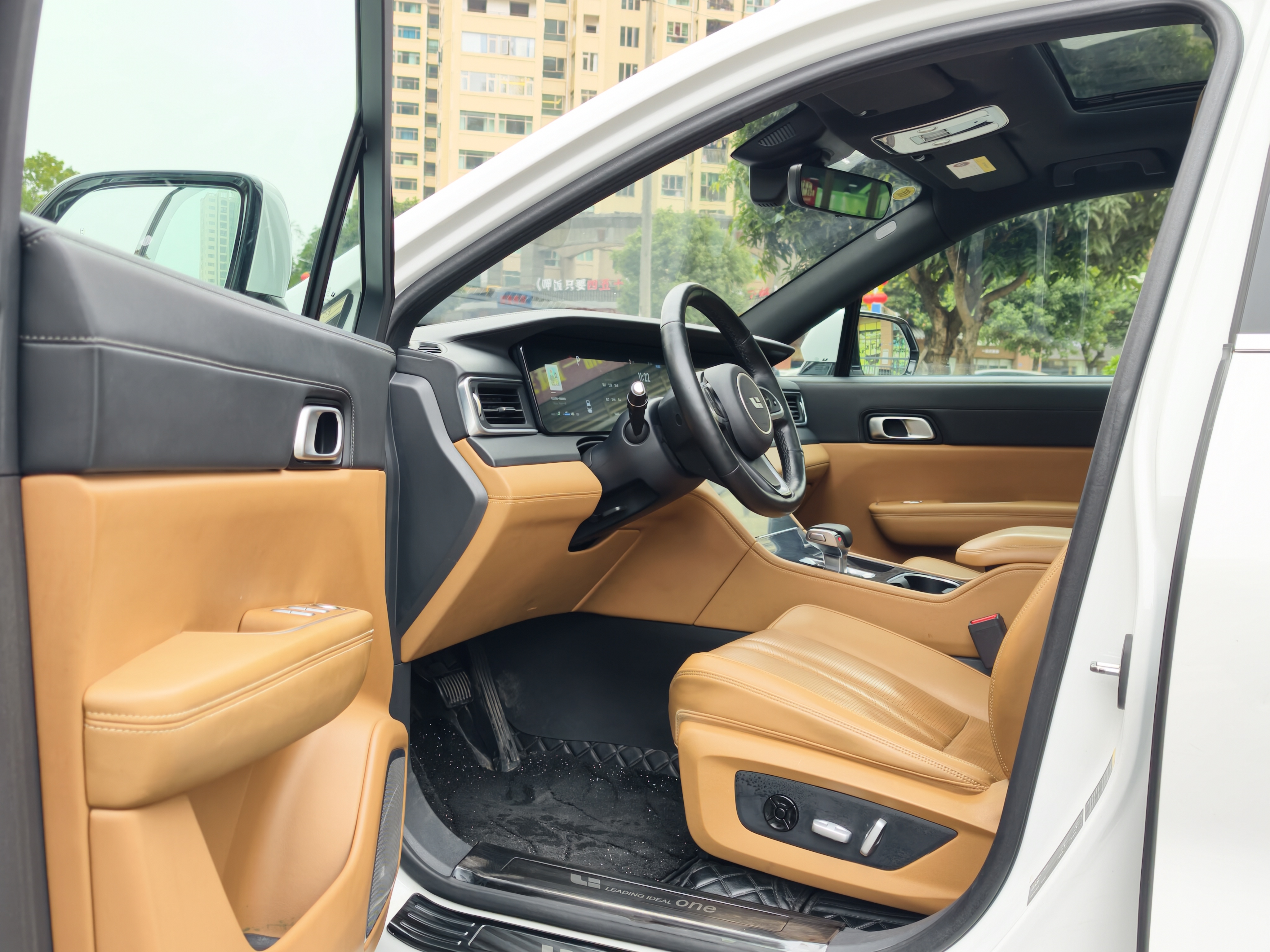 理想汽车 理想ONE 2020 汽车图片 #10