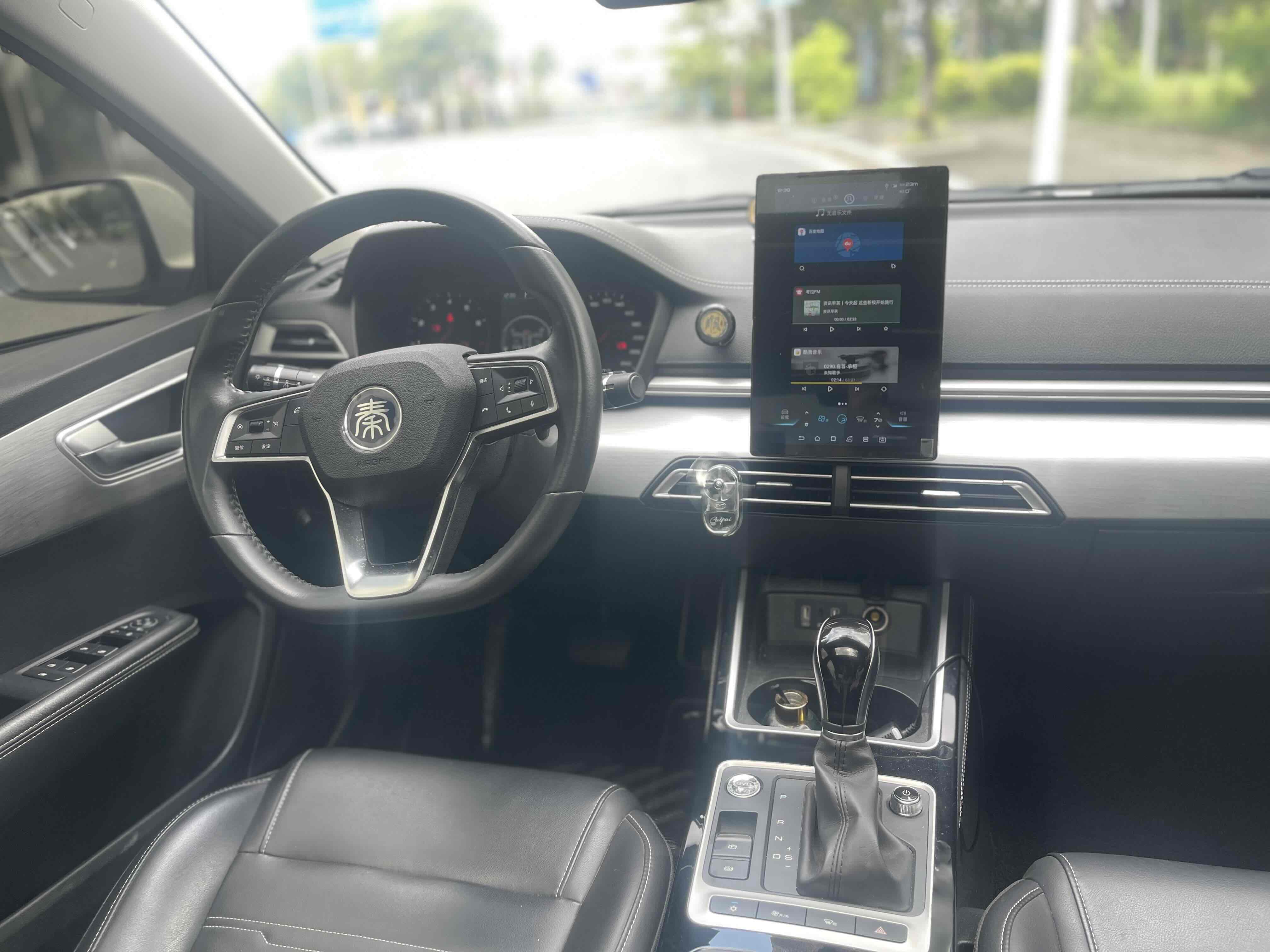 BYD Qin 2020 صورة سيارة #10