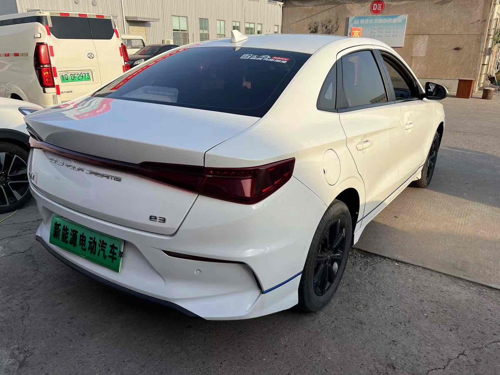 BYD e3 2021 #10 BYD e3 2021 car image #10