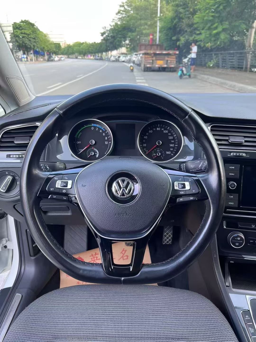 Volkswagen Golf Pure Electric 2021 #10 Volkswagen Golf Pure Electric 2021 car image #10