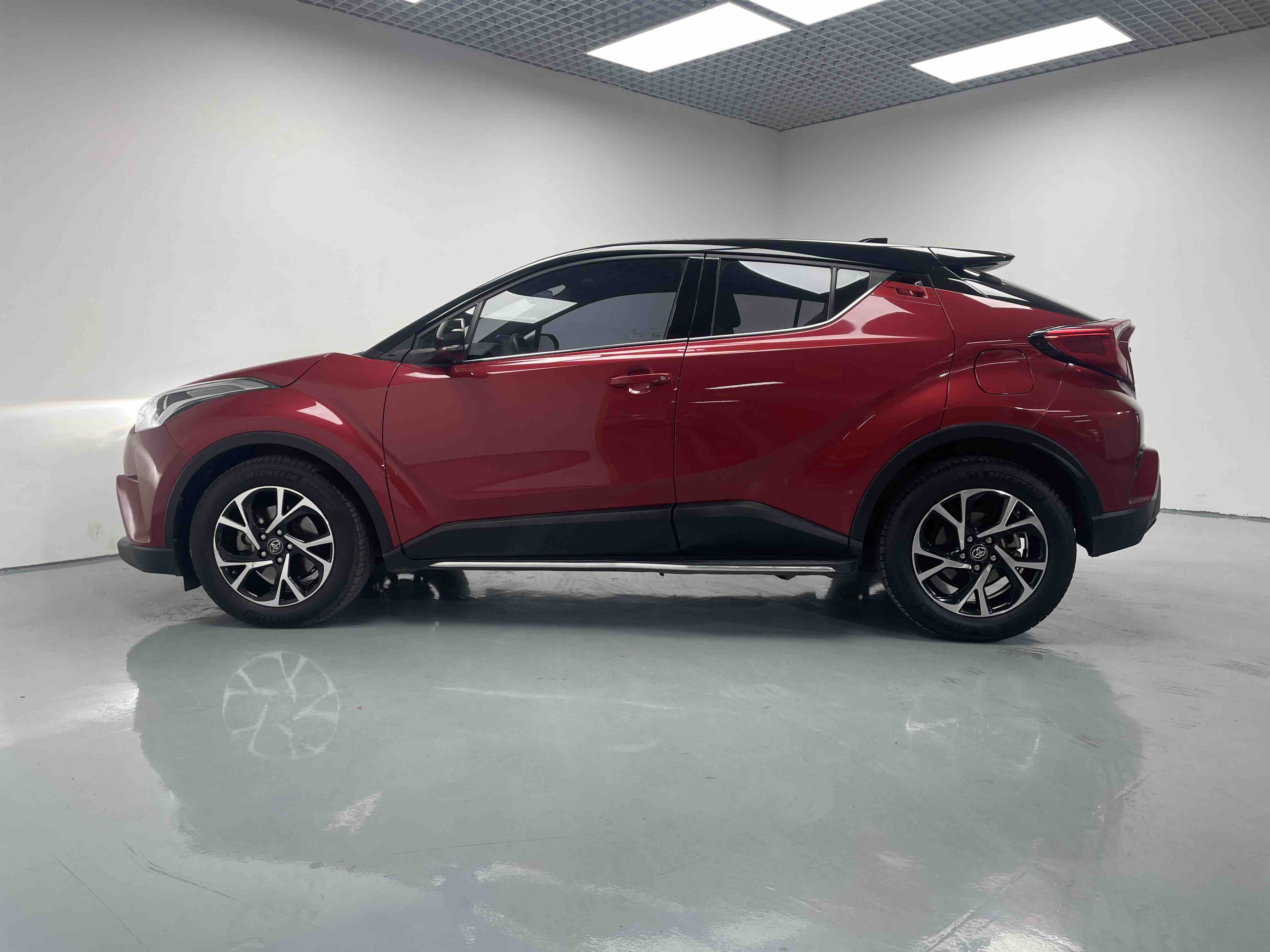 Toyota 2020 car image #10