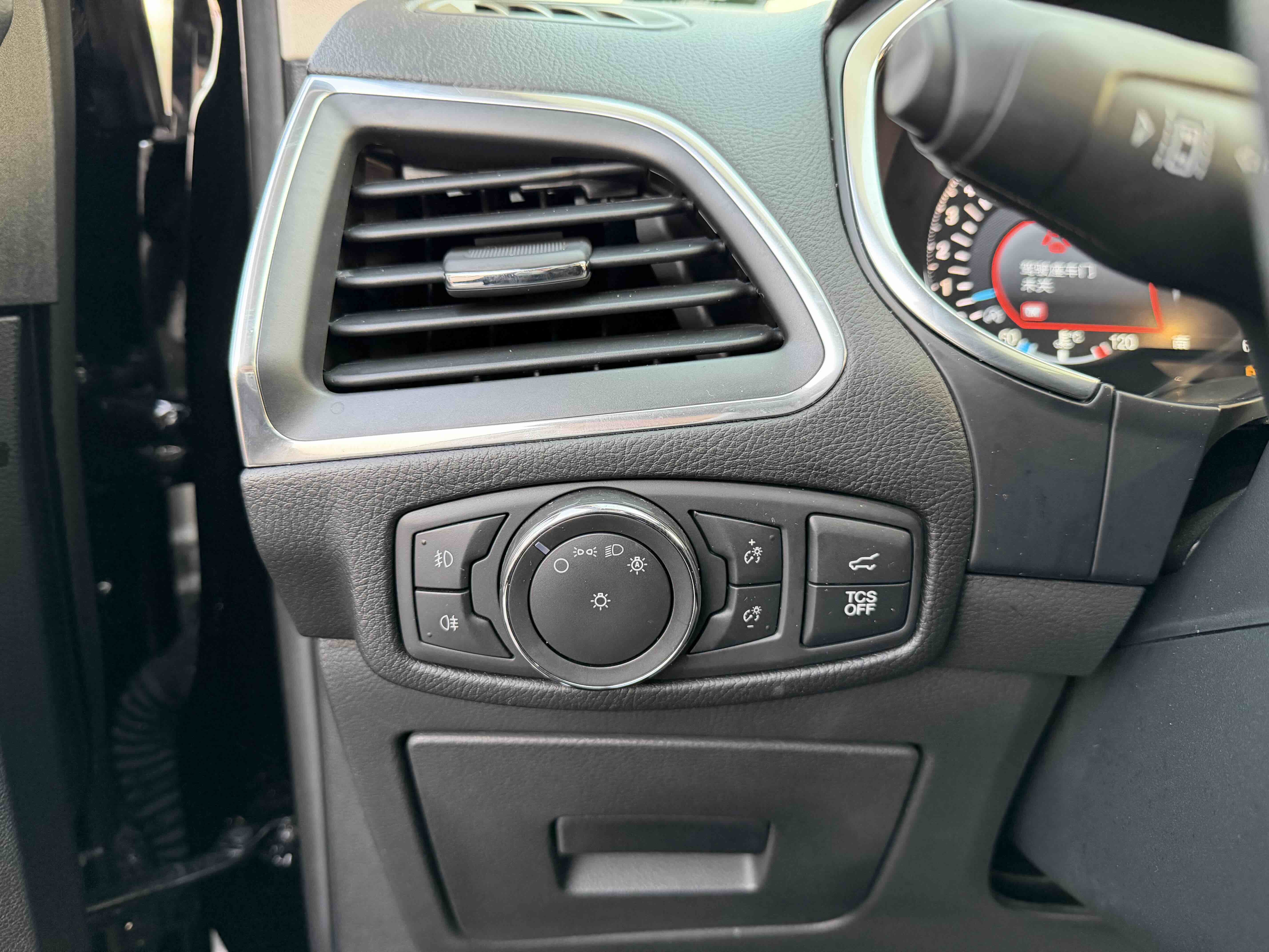 Ford Edge 2020 #10 Ford Edge 2020 car image #10