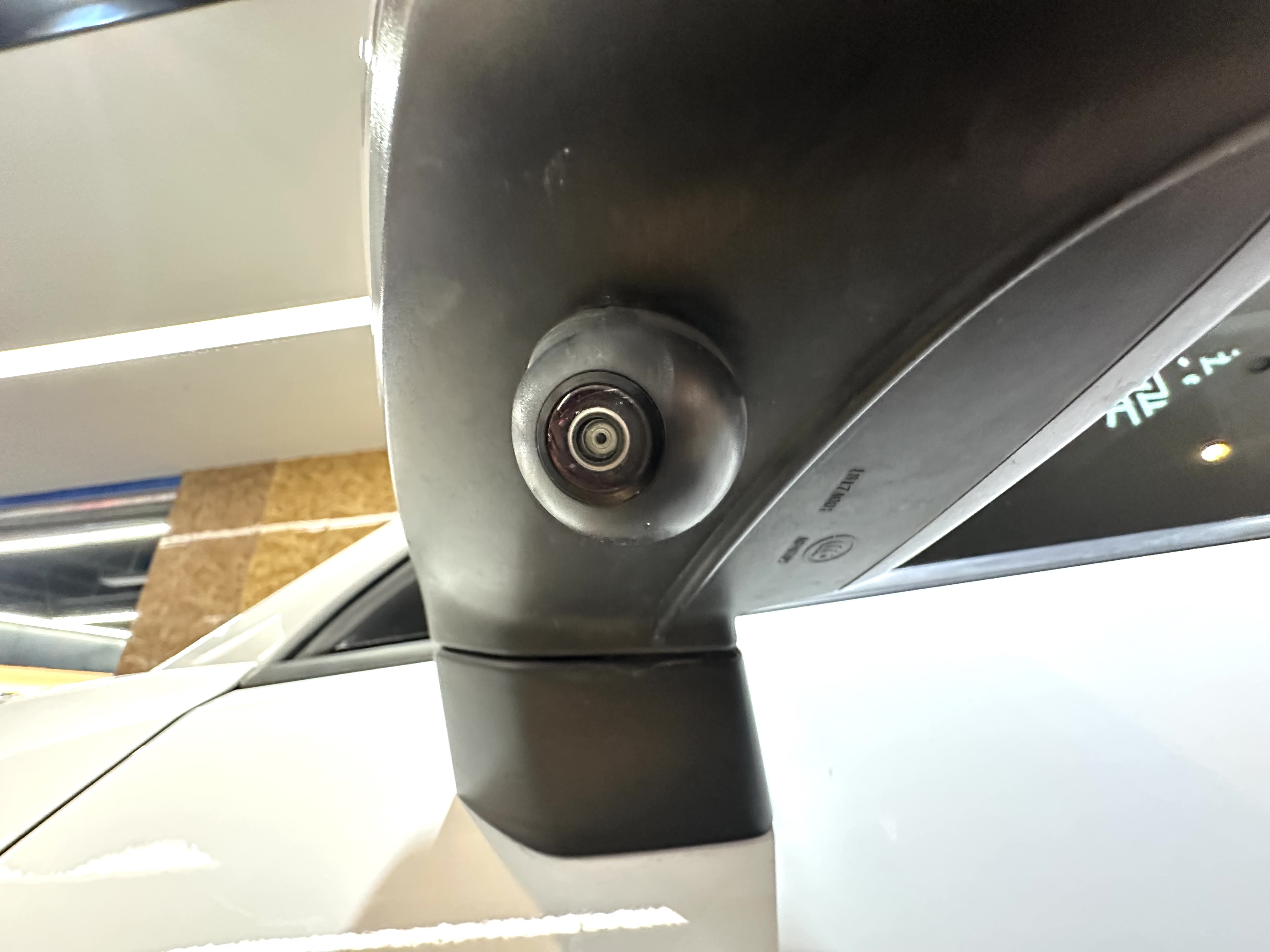 Audi Q2L e-tron 2021 imagen de coche #10