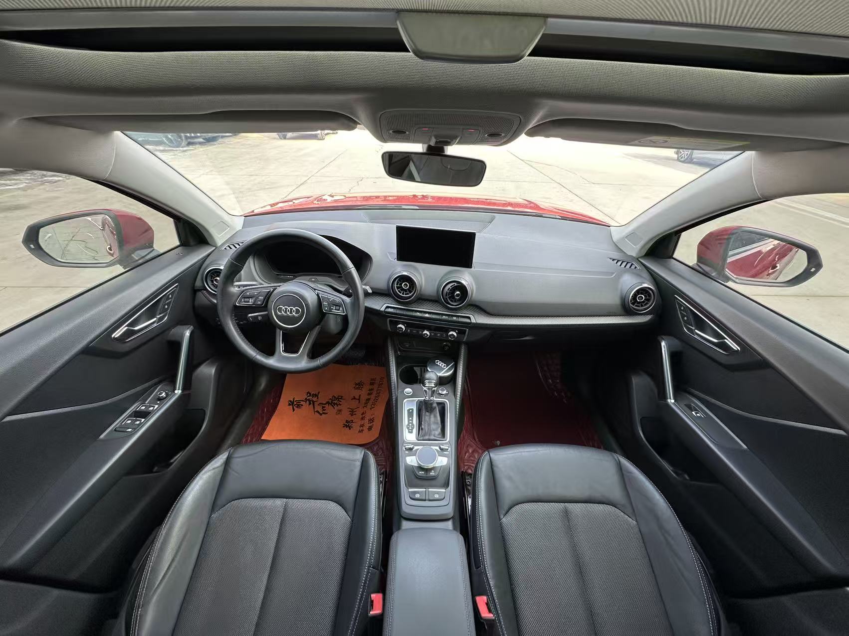 Audi Q2L e-tron 2020 imagen de coche #10