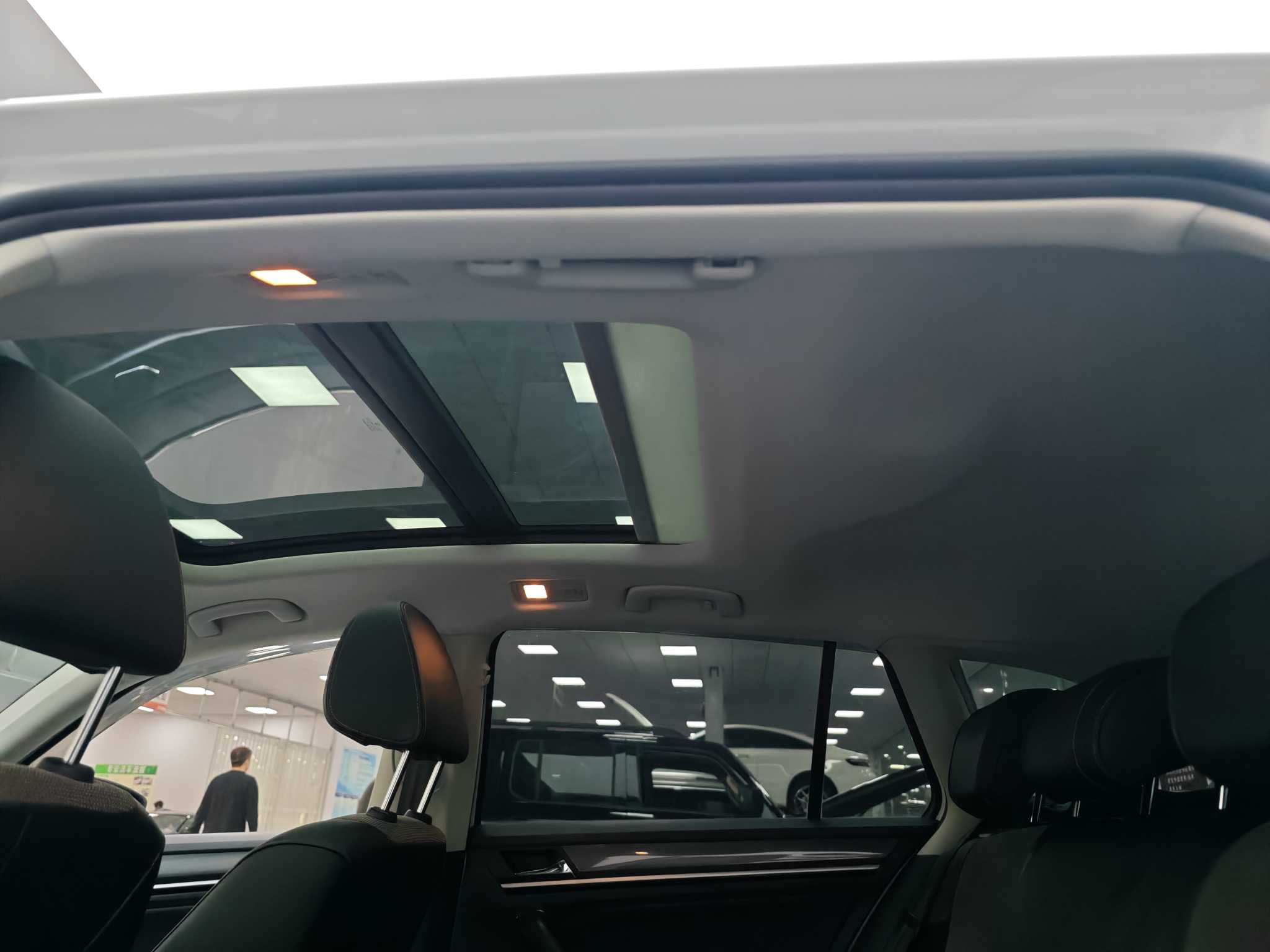 Volkswagen C-Trek 2021 #10 Volkswagen C-Trek 2021 immagine di auto #10