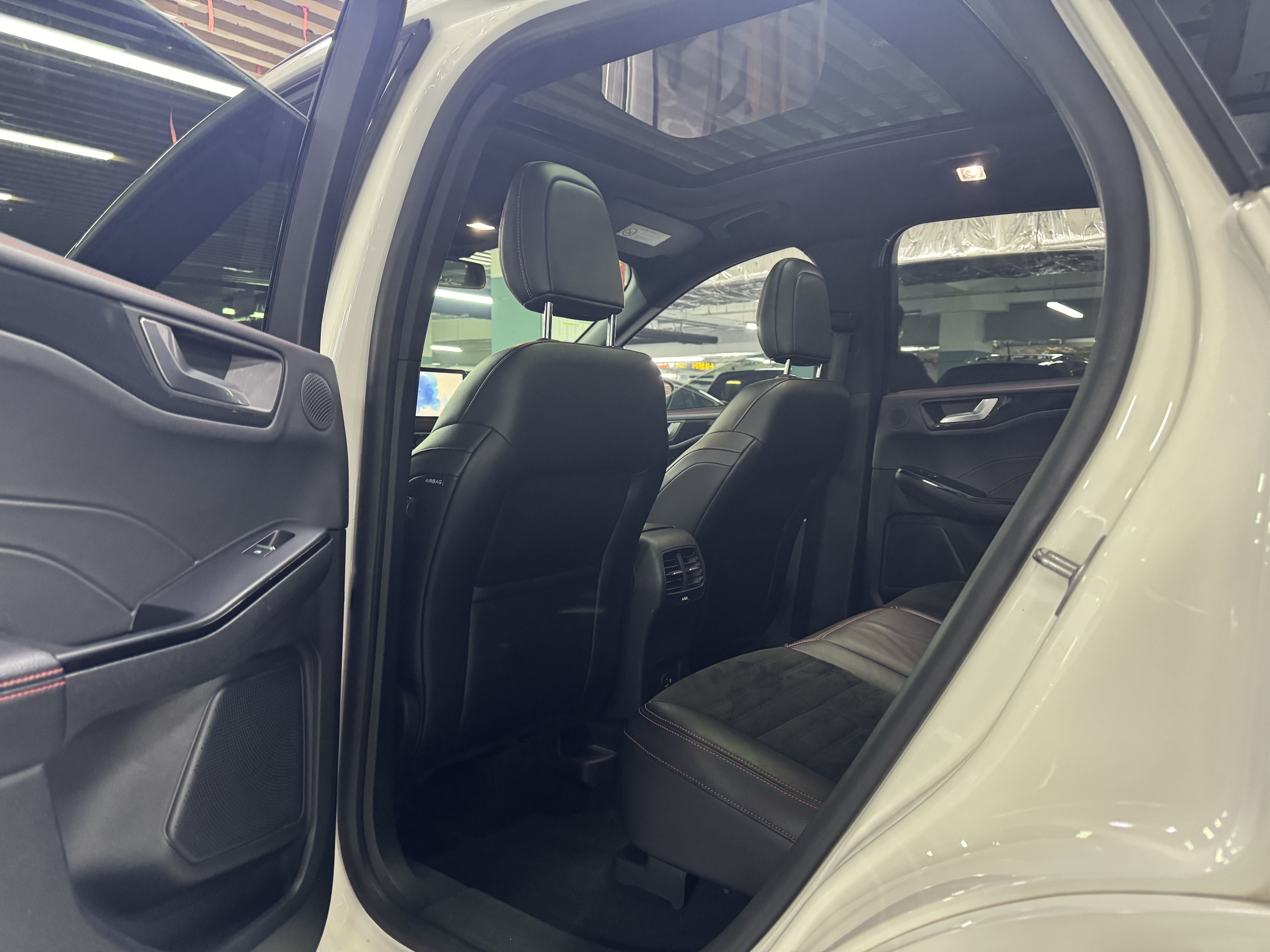 Ford Escape 2020 immagine di auto #10