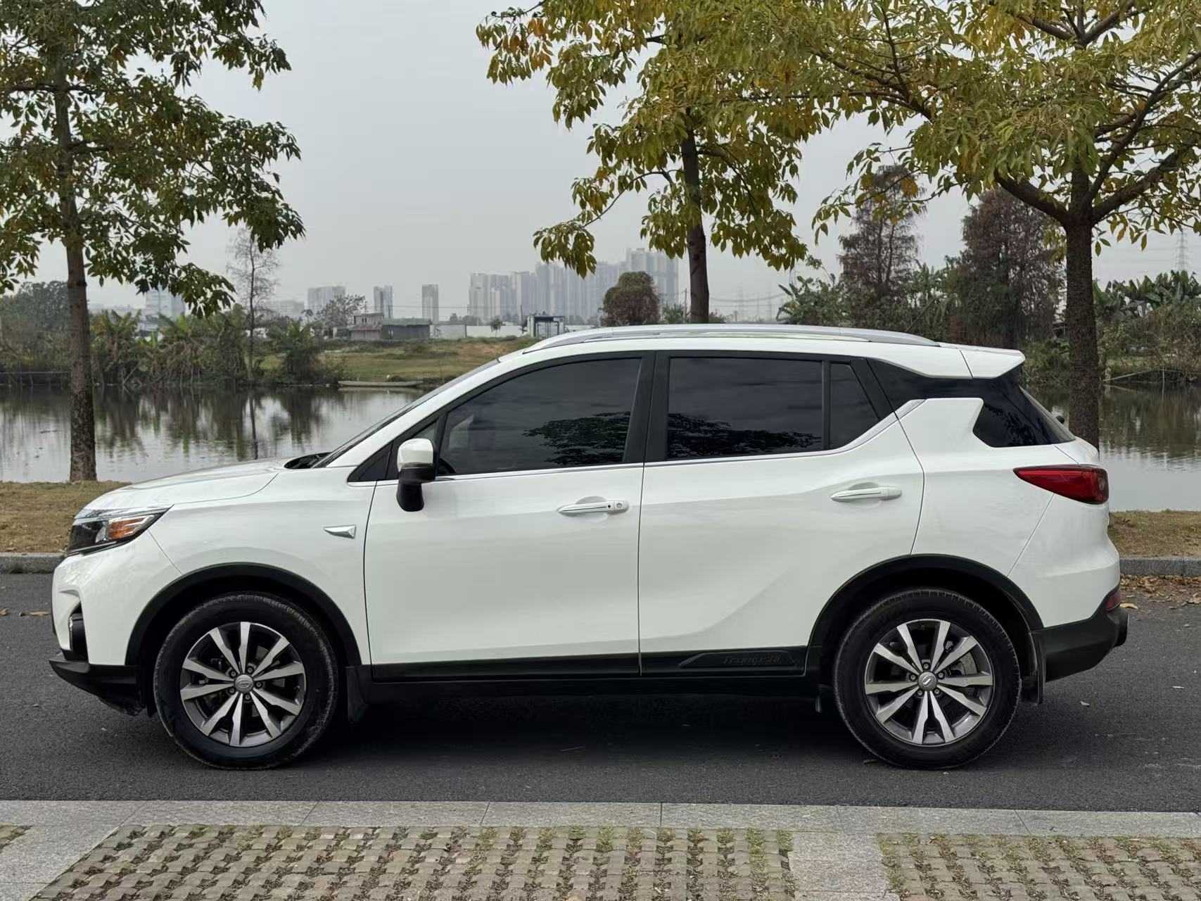 GAC Trumpchi GS3 2021 #10 GAC Trumpchi GS3 2021 immagine di auto #10