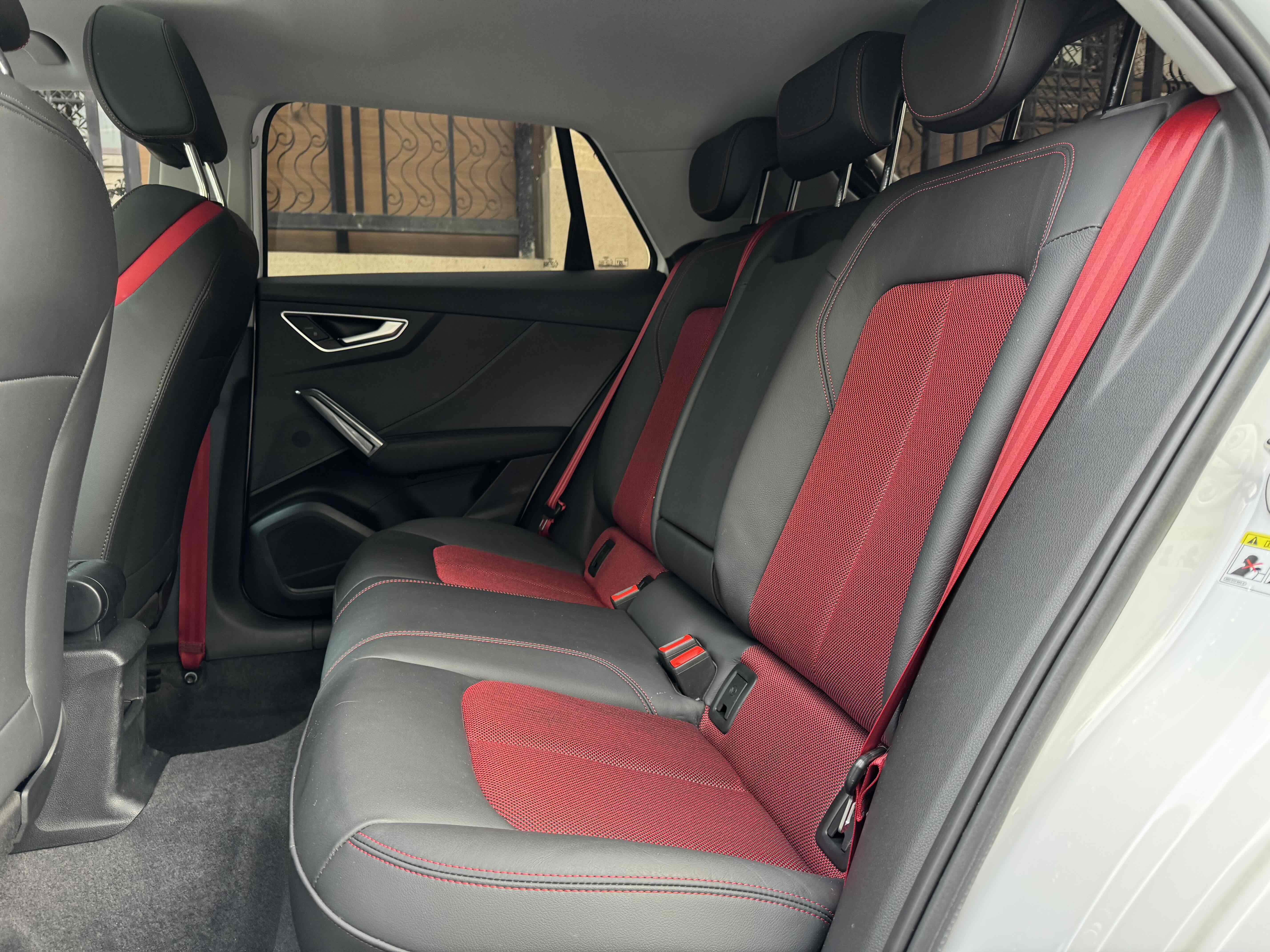 Audi Q2L 2020 #10 Audi Q2L 2020 immagine di auto #10