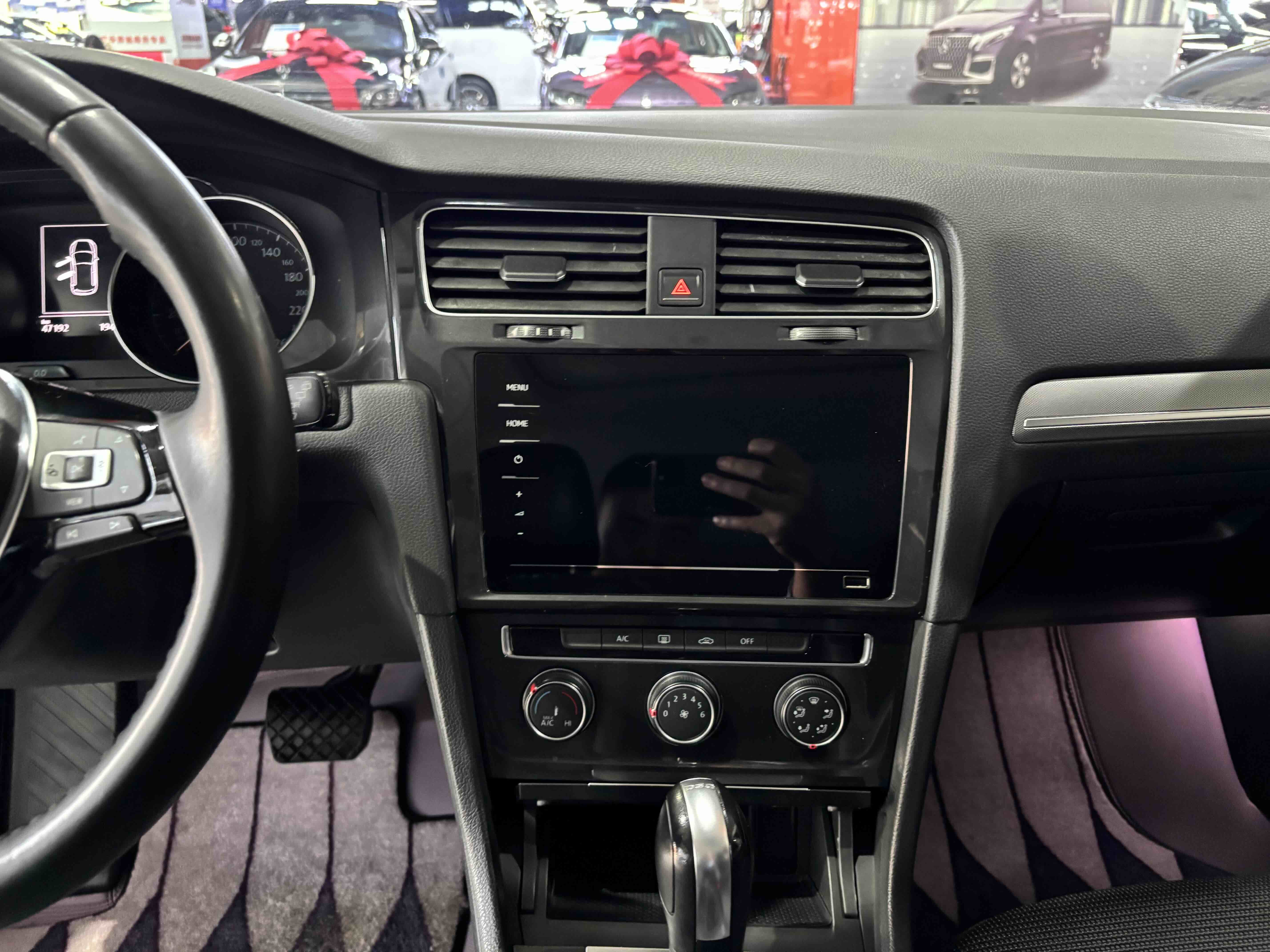 Volkswagen Golf 2020 #10 Volkswagen Golf 2020 car image #10