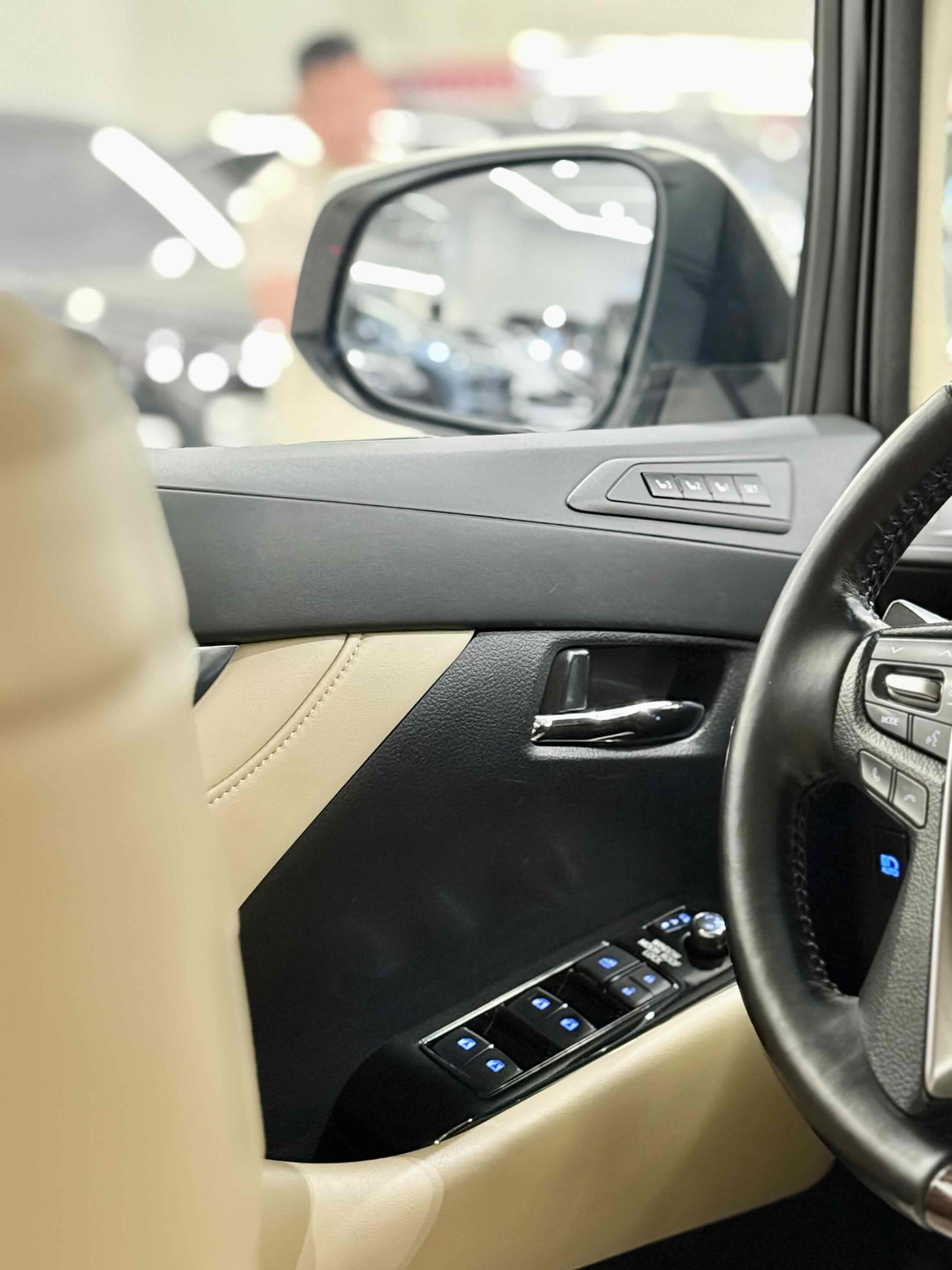 Toyota Alphard 2020 car image #10