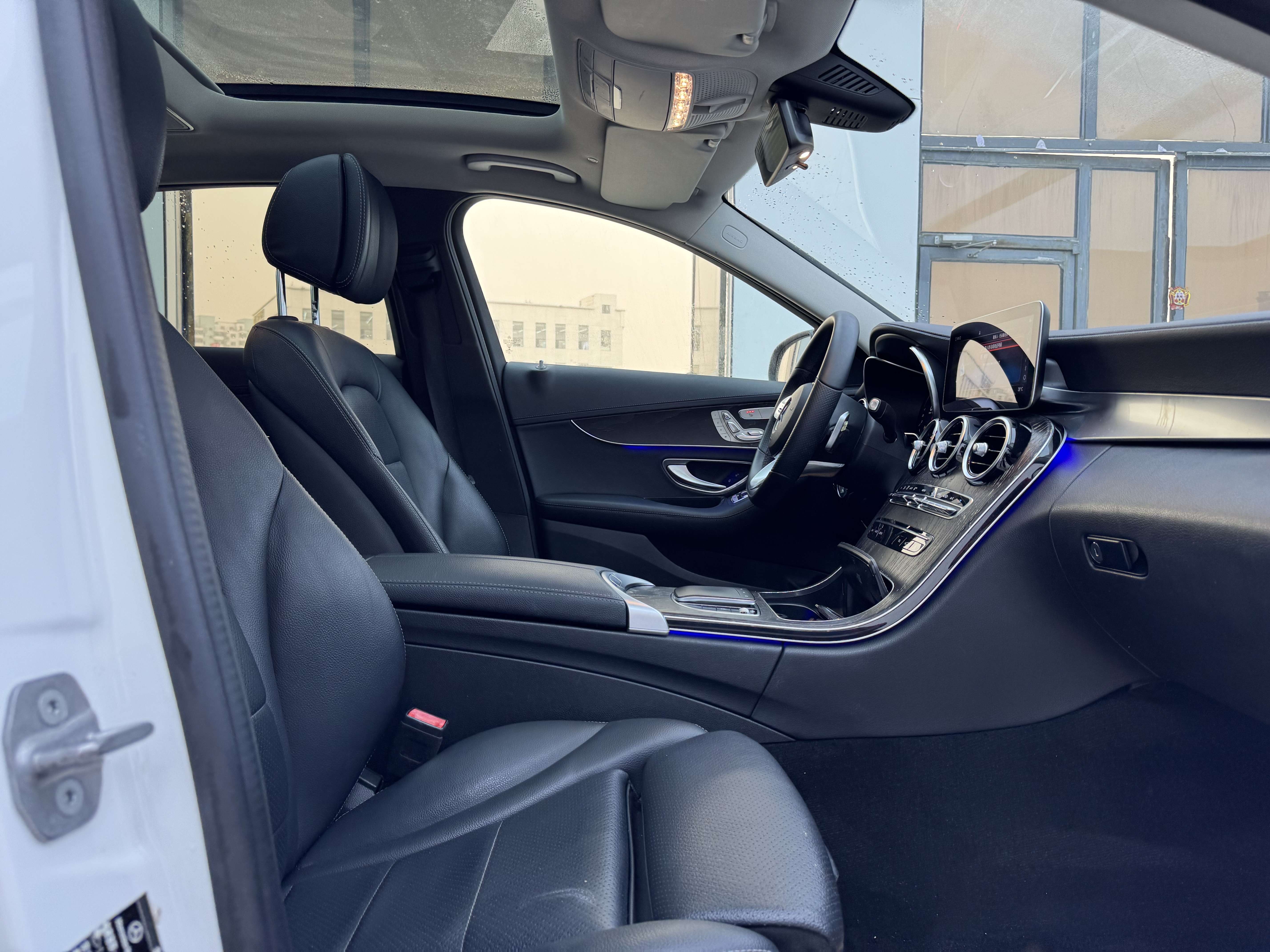 Mercedes-Benz C Class 2021 car image #10