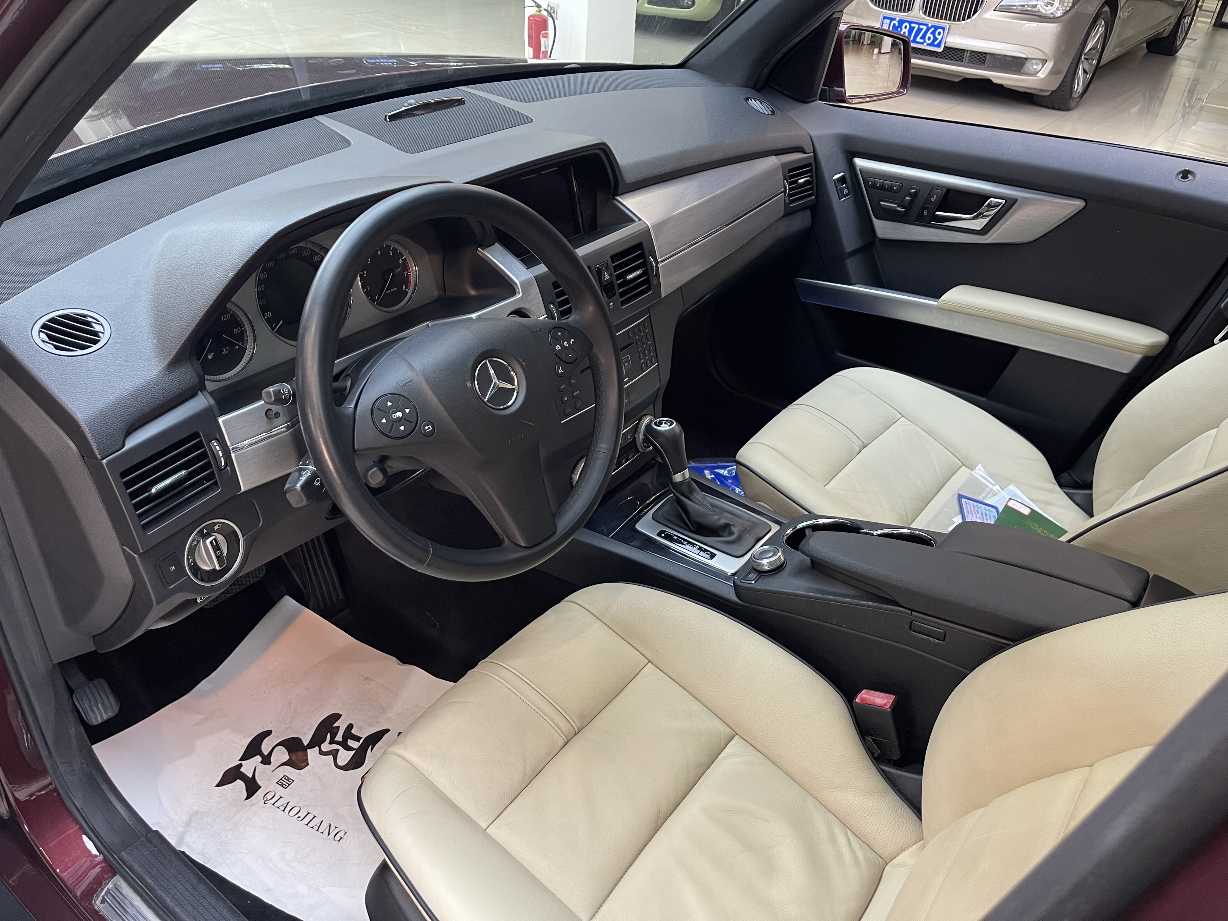 Mercedes-Benz GLK Class (Imported) 2010 car image #10