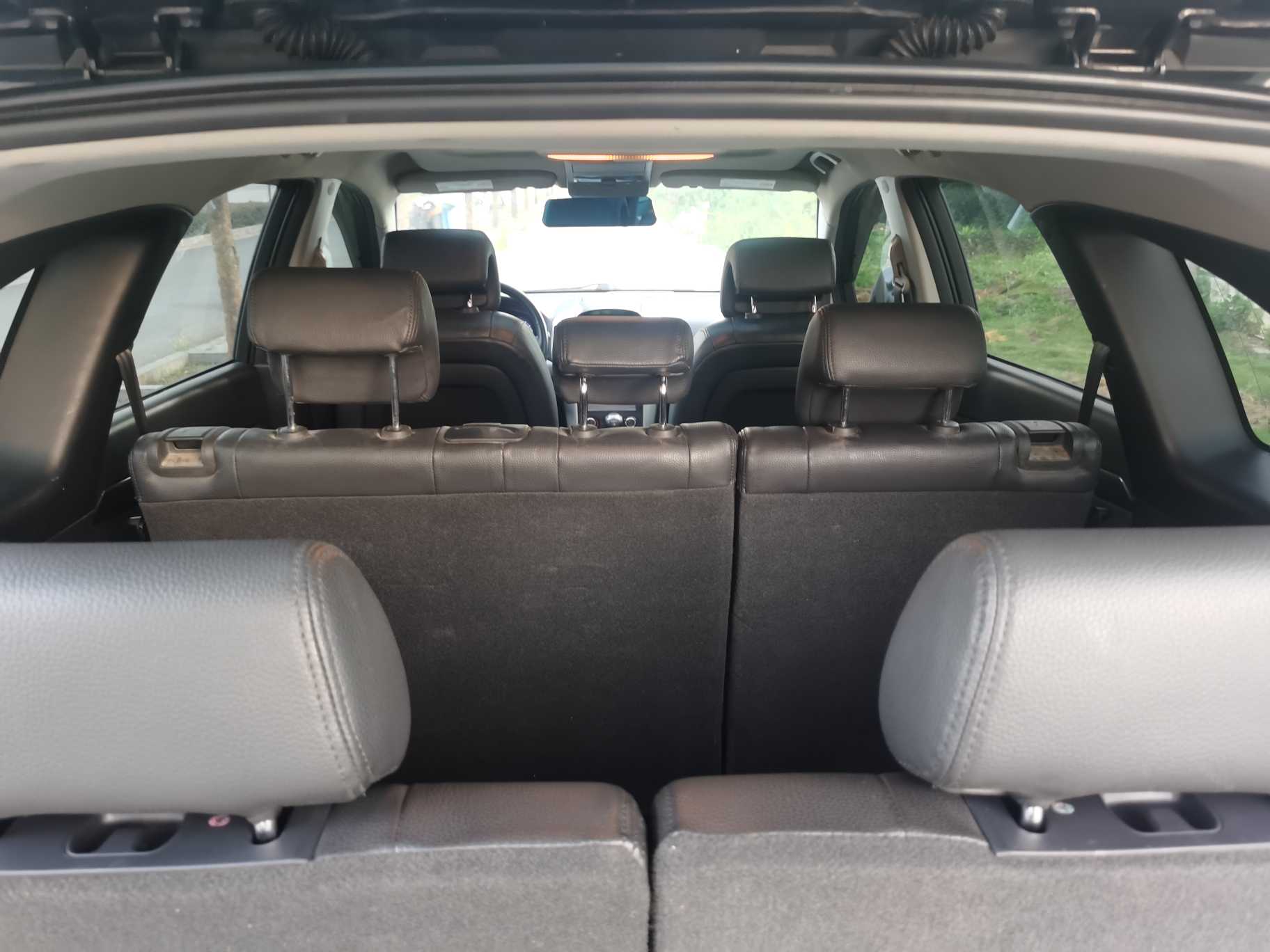 Chevrolet Captiva (Imported) 2010 car image #10