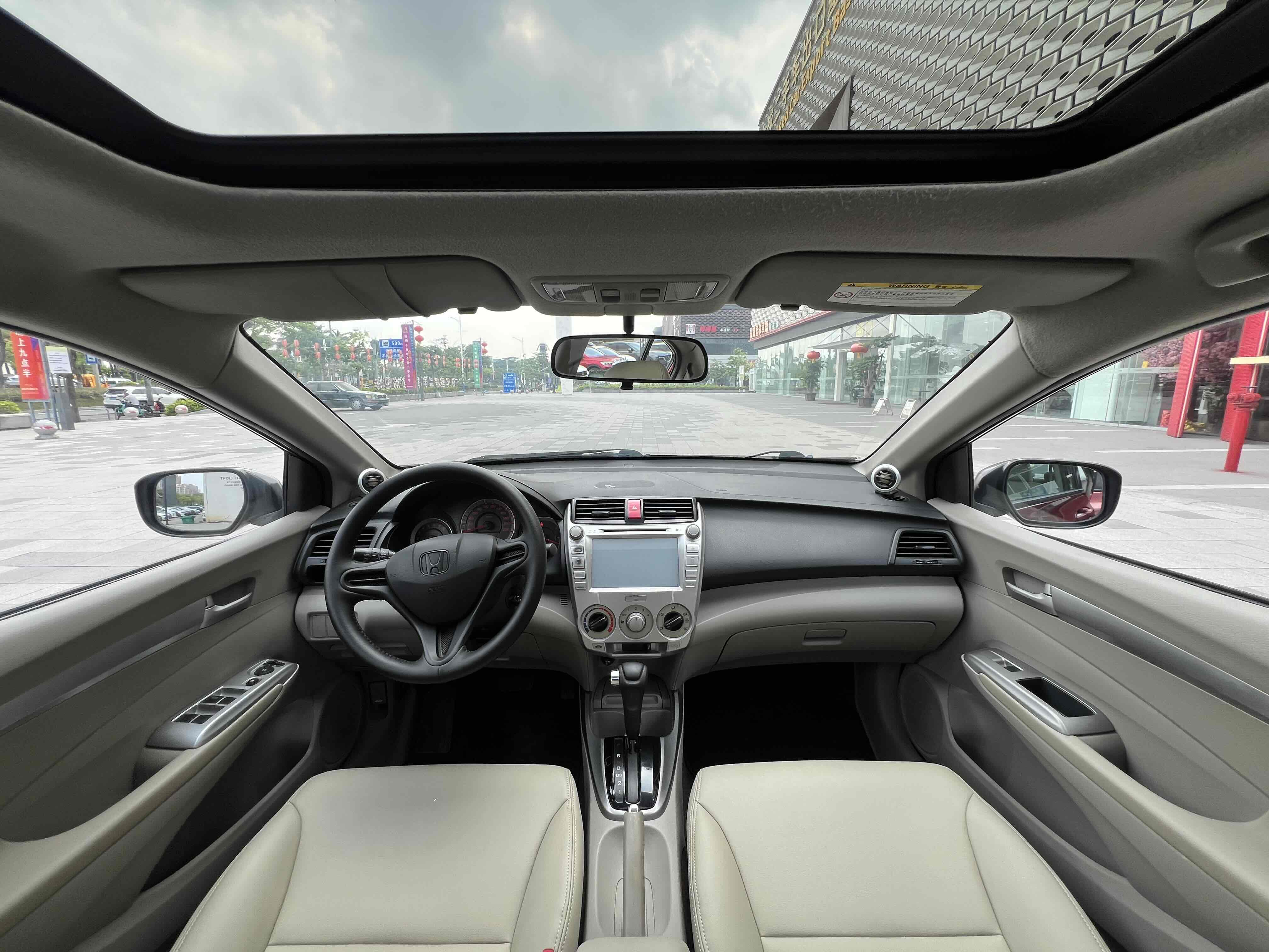 Honda City Classic 2011 car image #10