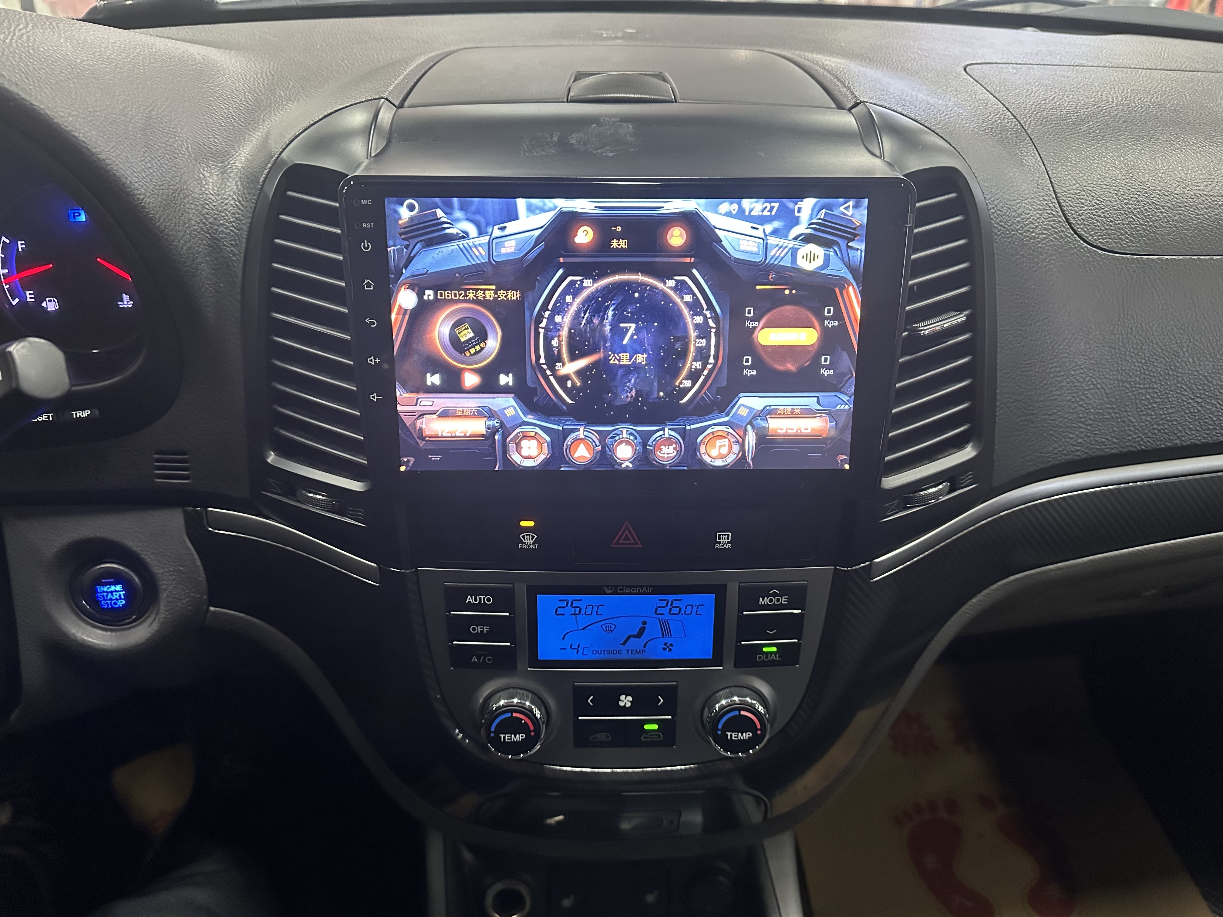 Hyundai Santa Fe Classic 2012 #10 Hyundai Santa Fe Classic 2012 car image #10