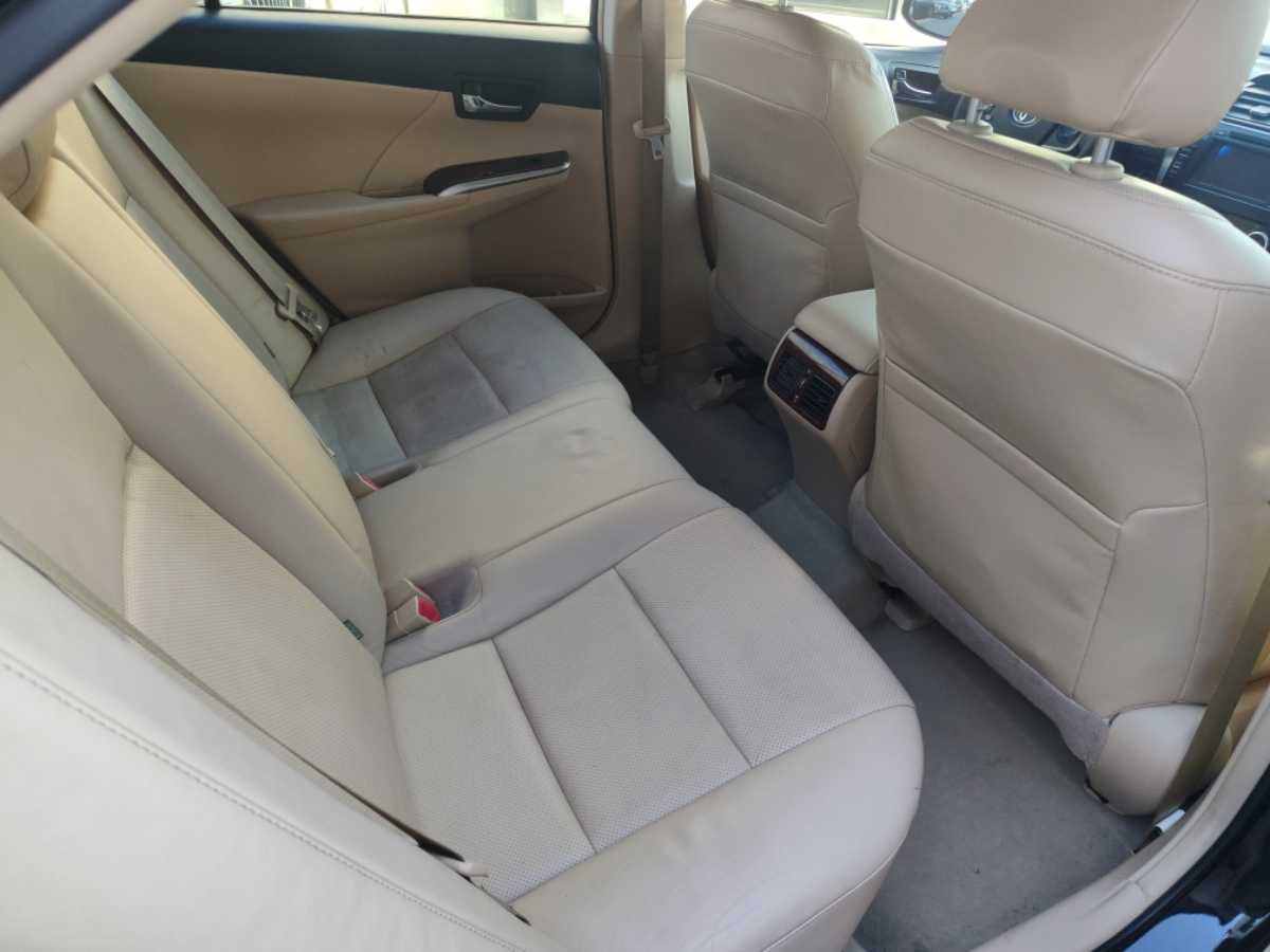 Toyota Camry 2014 صورة سيارة #10