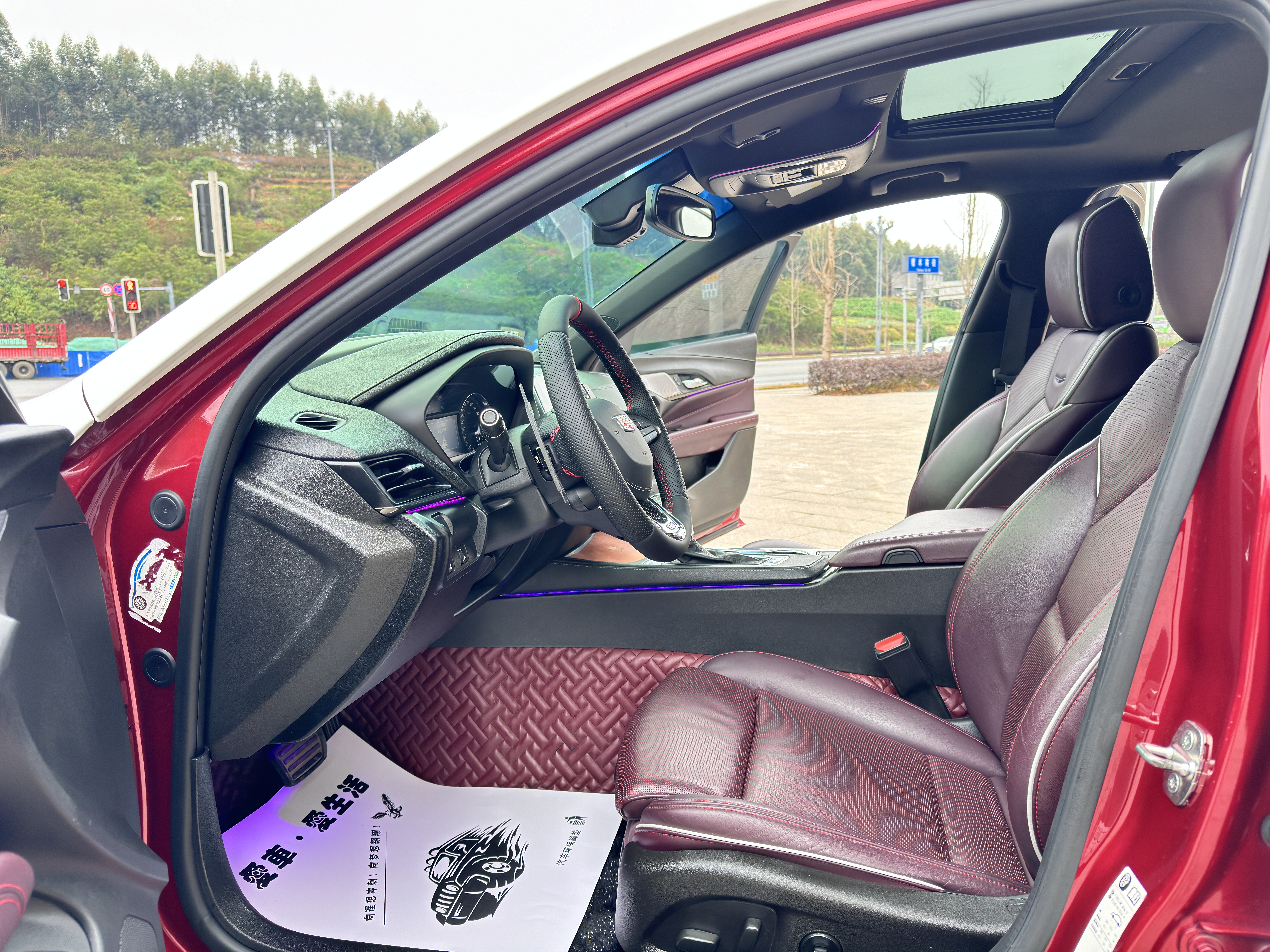 2020 immagine di auto #10