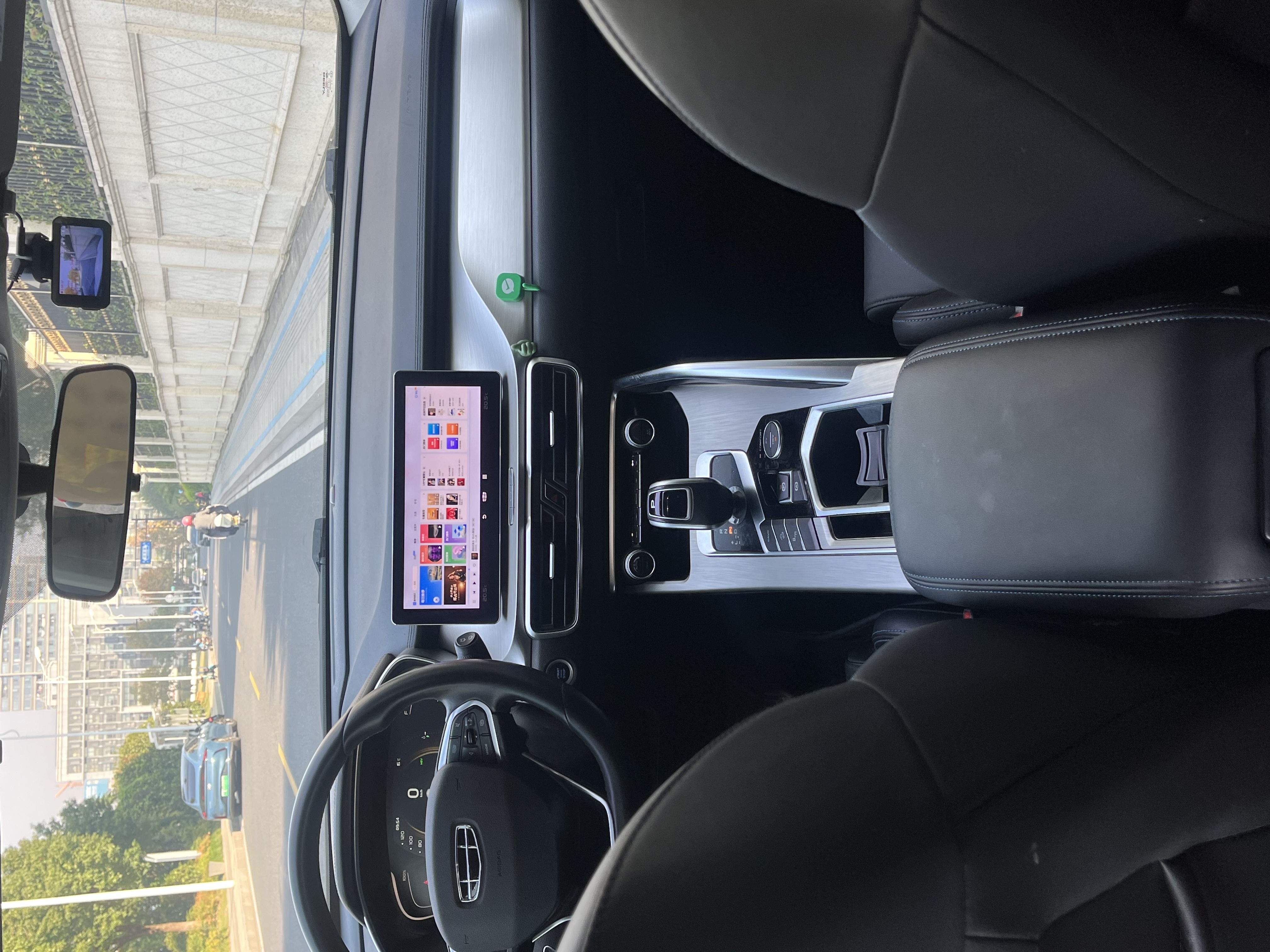 GEELY Coolray New Energy 2021 car image #10