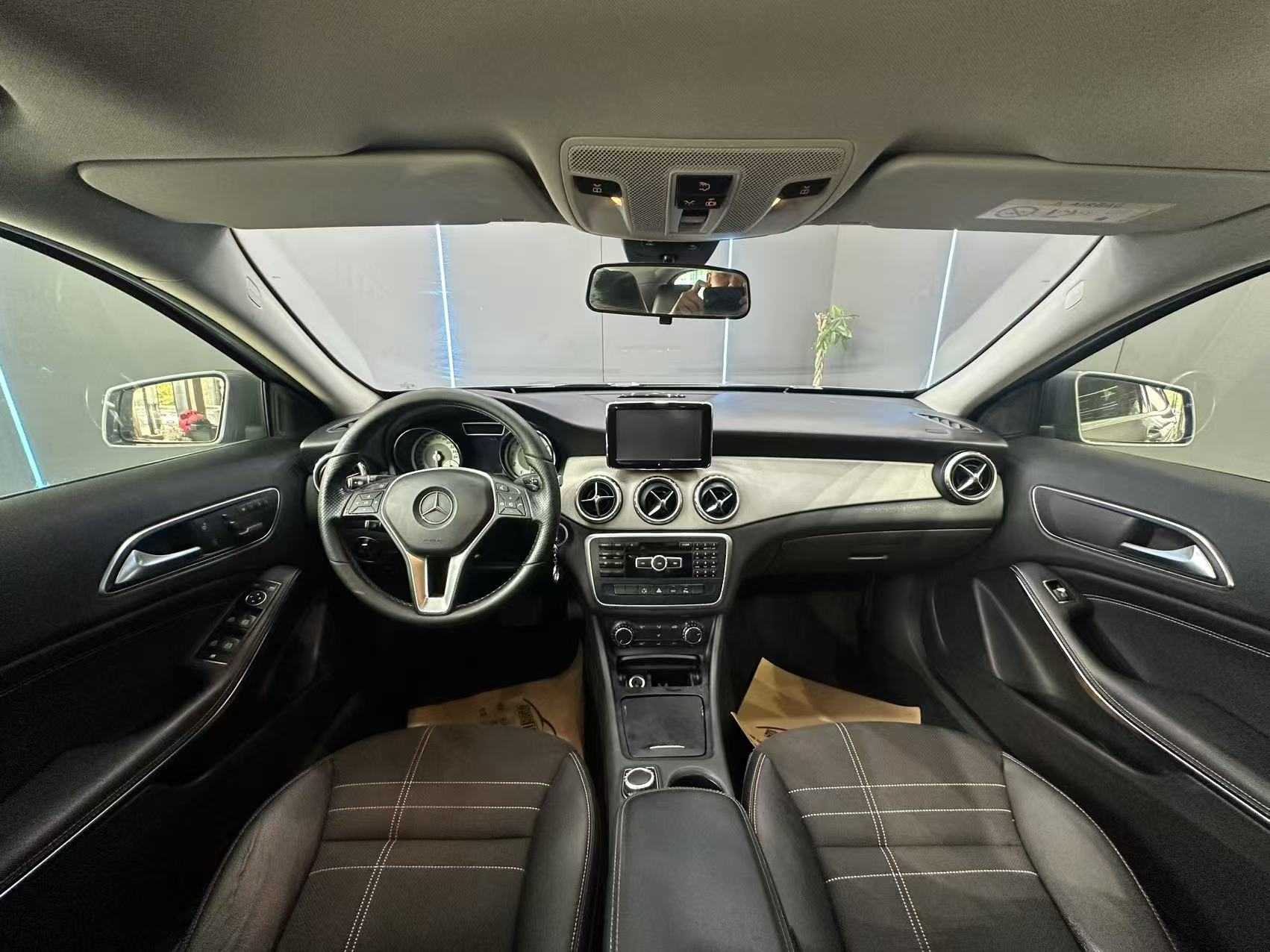 Mercedes-Benz GLA Class (Imported) 2015 immagine di auto #10