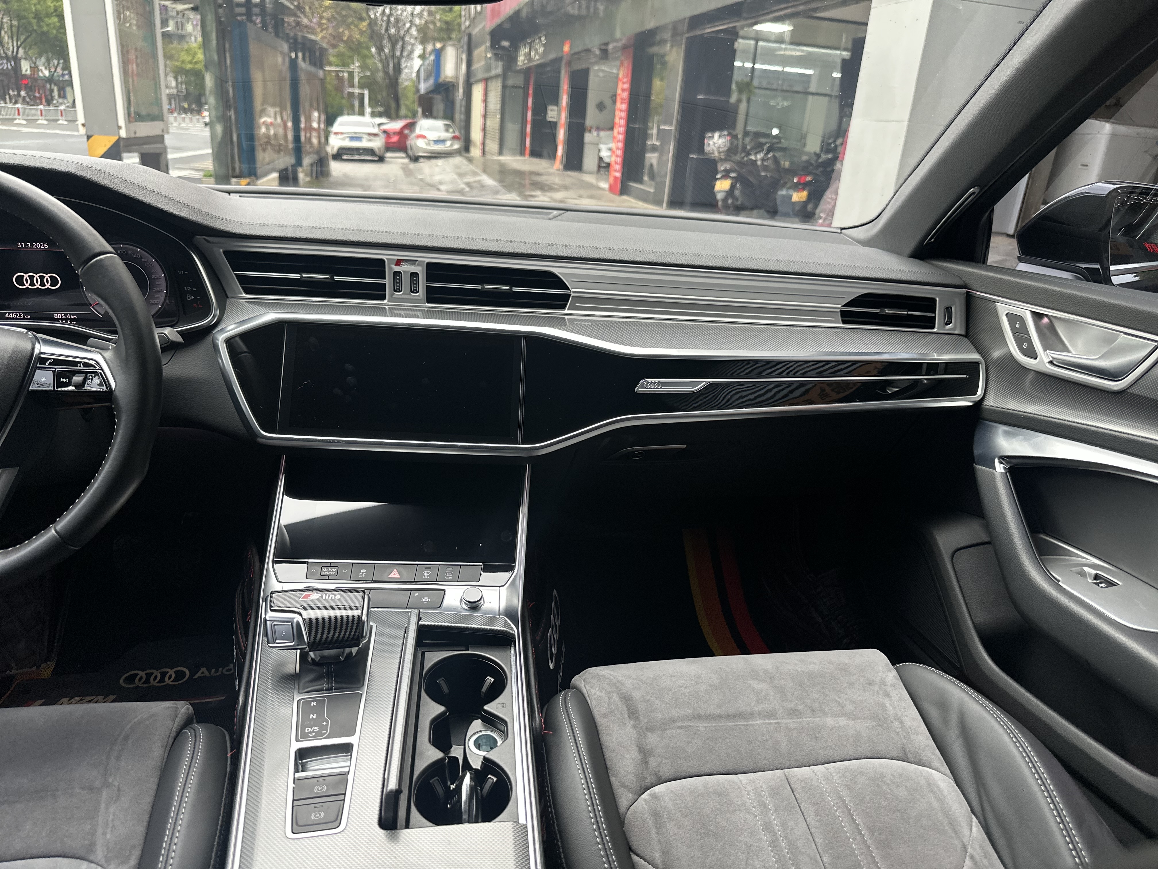 Audi A6L 2020 imagem de carro #10