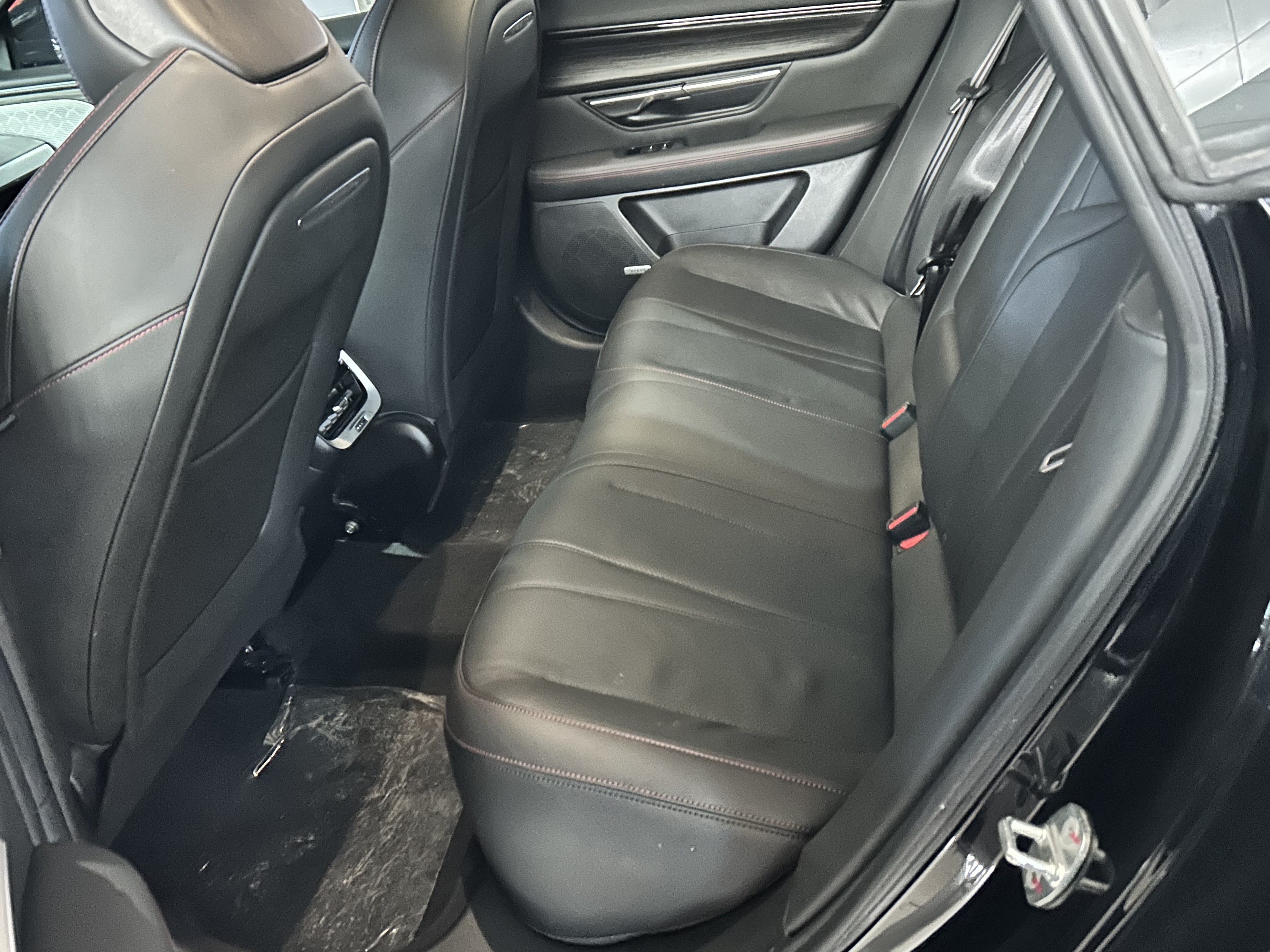 小鹏 小鹏P7 2021 汽车图片 #10