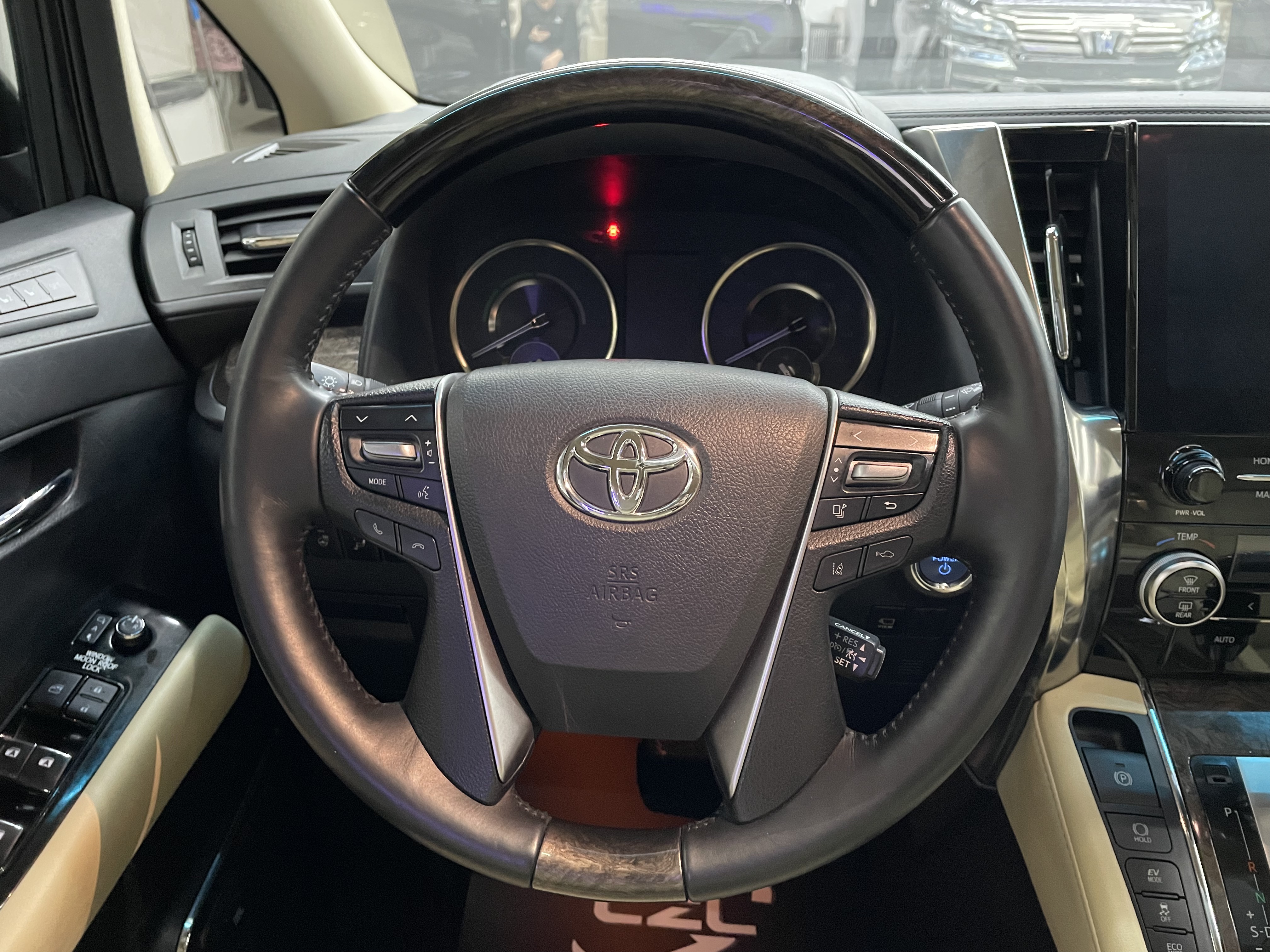 Toyota Vellfire 2020 #10 Toyota Vellfire 2020 immagine di auto #10