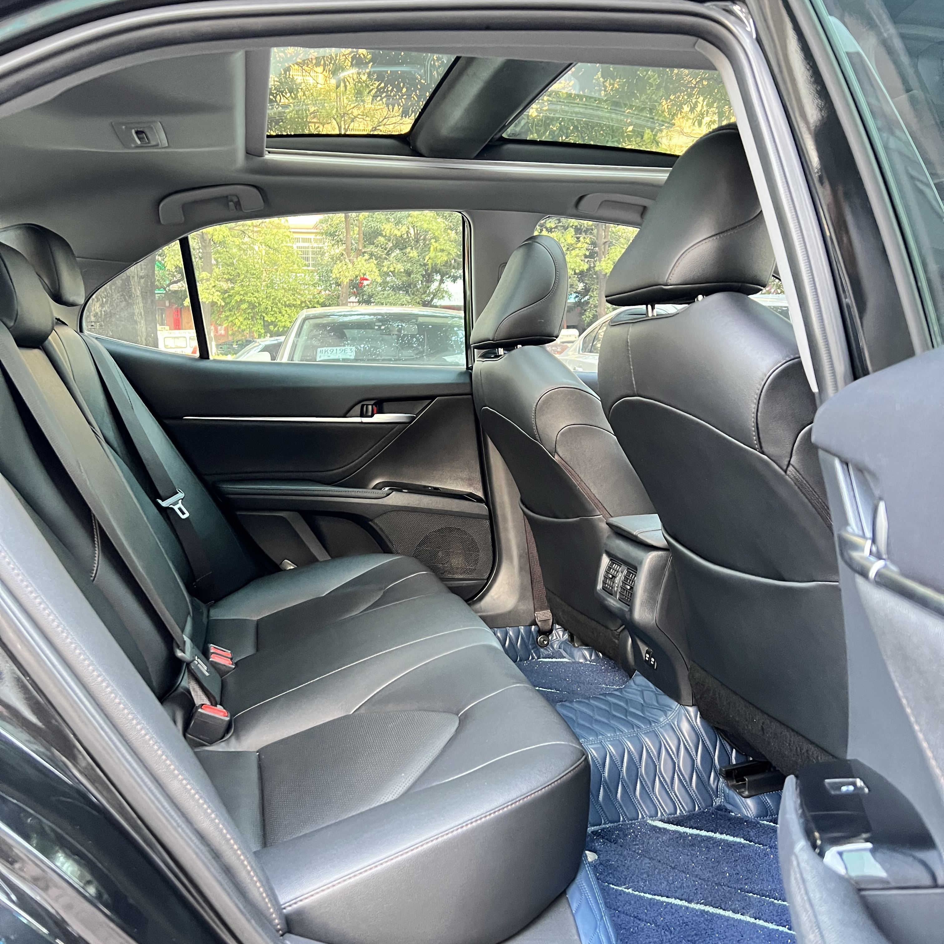 Toyota Camry 2021 immagine di auto #10