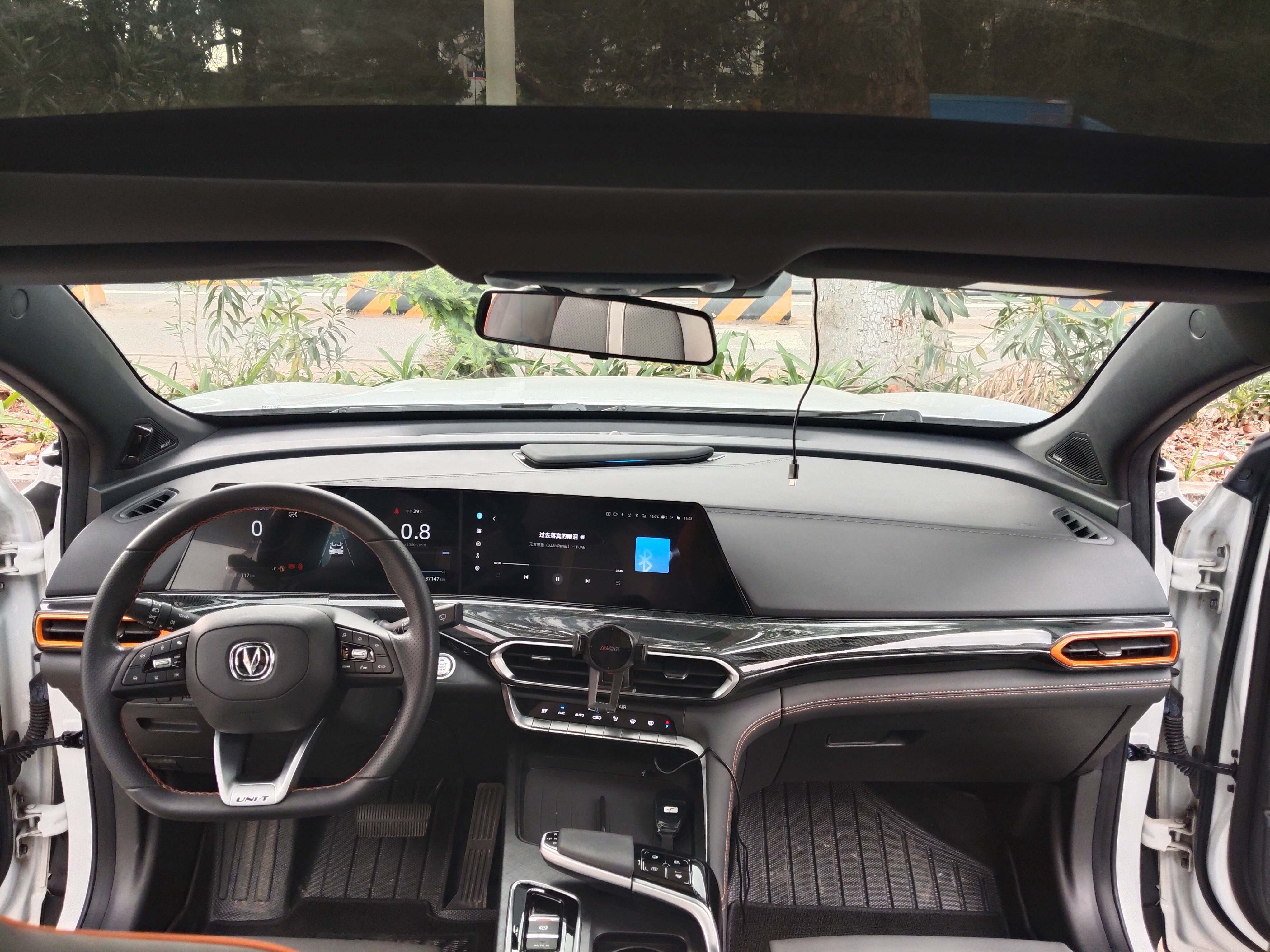 Changan UNI-T 2021 immagine di auto #10