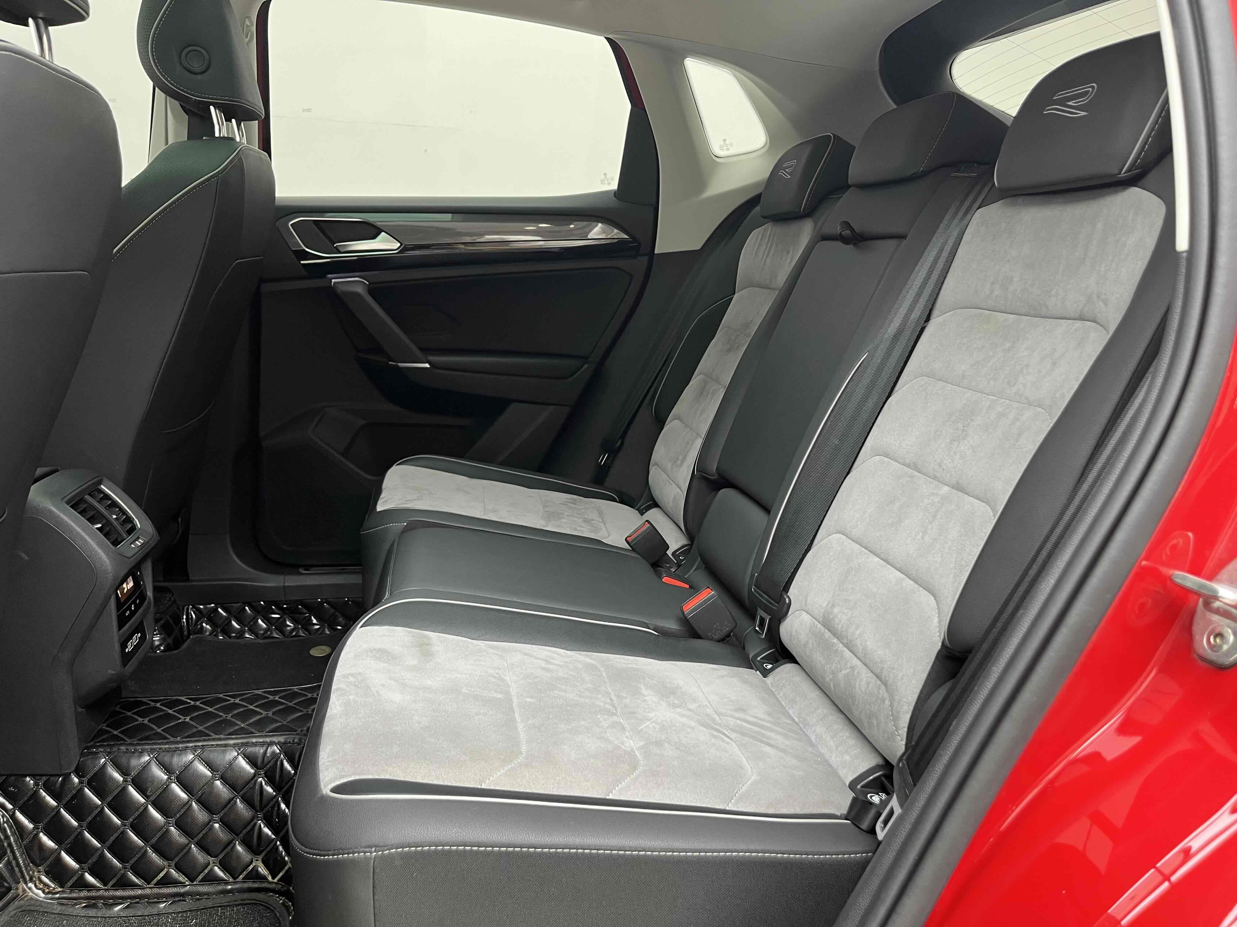 Volkswagen Tayron X 2021 car image #10