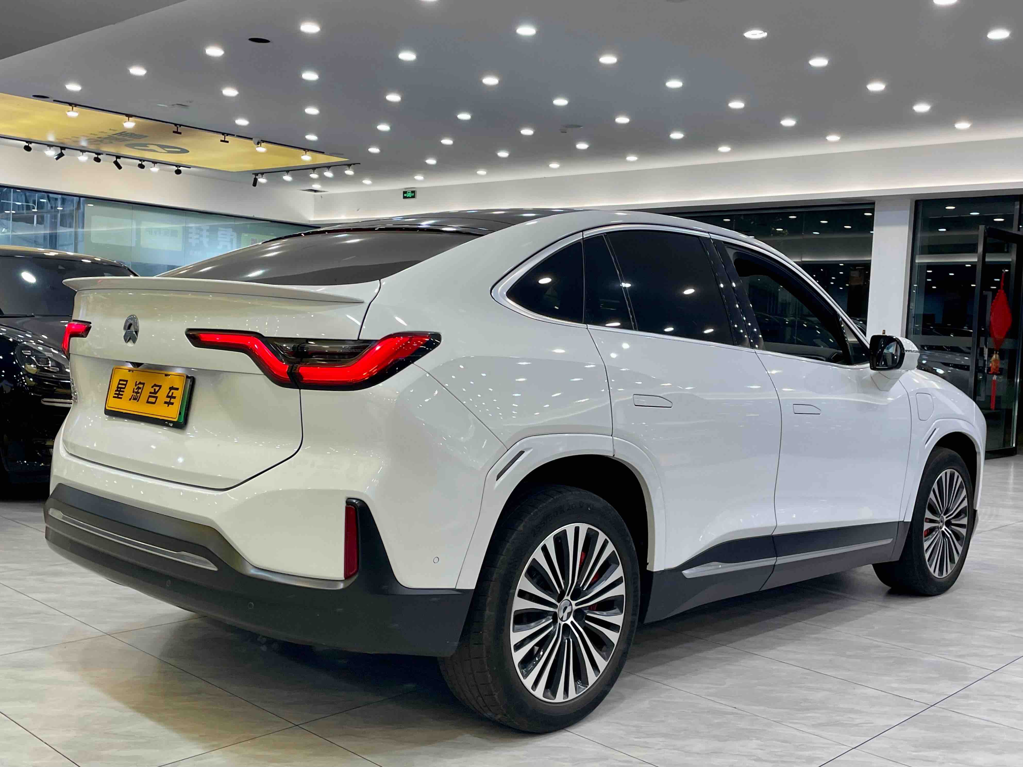 蔚来 蔚来EC6 2021 汽车图片 #10